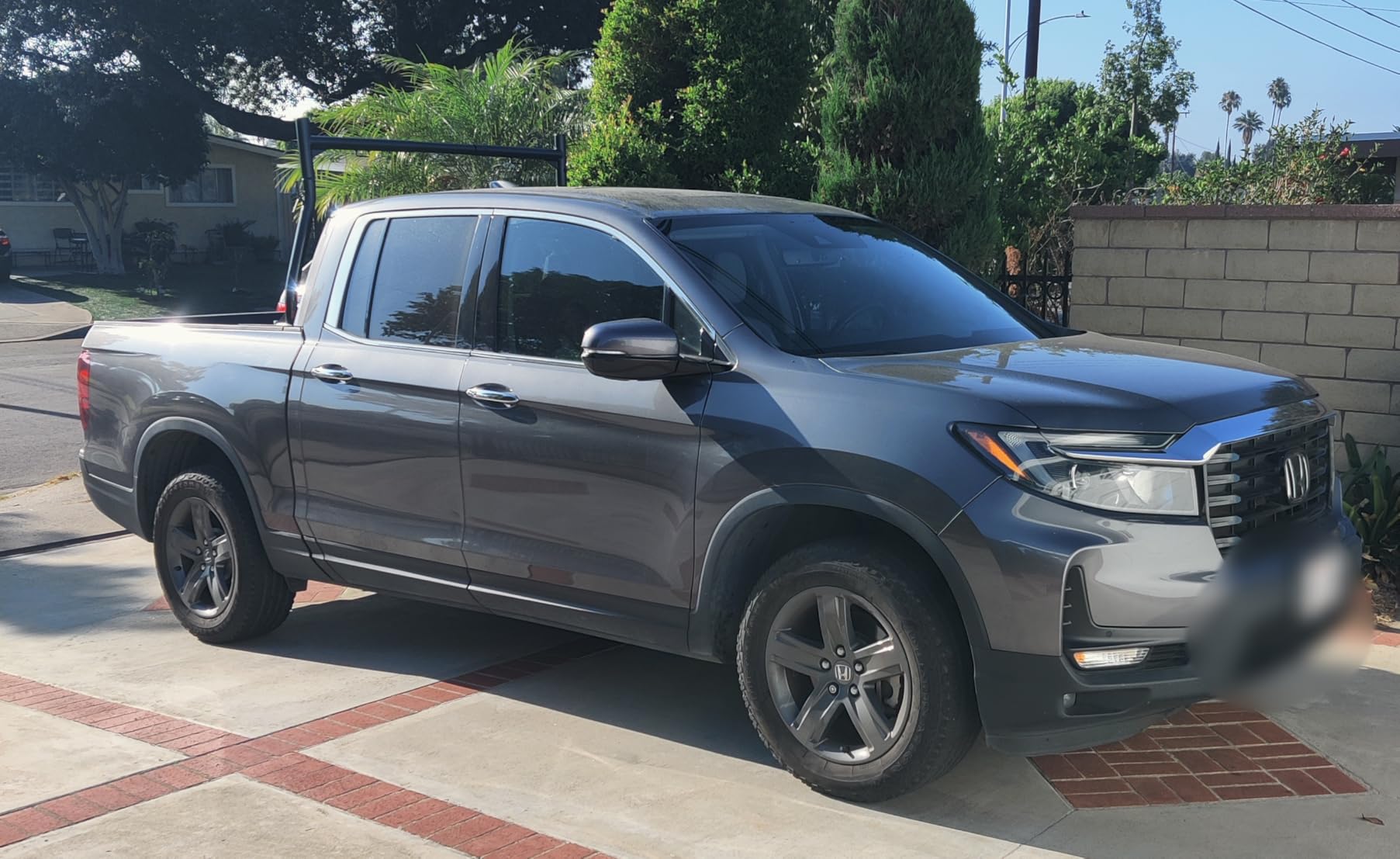 VEVOR Extendable Steel Truck Ladder Rack - 800 lbs Capacity, 46-71 inch, Non-Drilling for Kayak, Surfboard, Lumber, Ladder Customer Review VEVOR Extendable Steel Truck Ladder Rack - 800 lbs Capacity, 46-71 inch, Non-Drilling for Kayak, Surfboard, Lumber, Ladder - Customer Photo 1