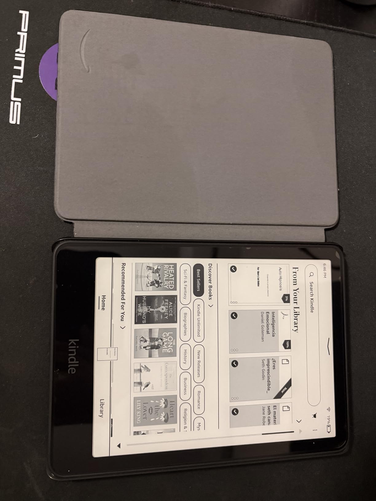 Amazon Kindle Paperwhite Bundle: Includes, Amazon Kindle Paperwhite 16GB | Black, Fabric Cover| Black, & Power Adapter customer photo 1