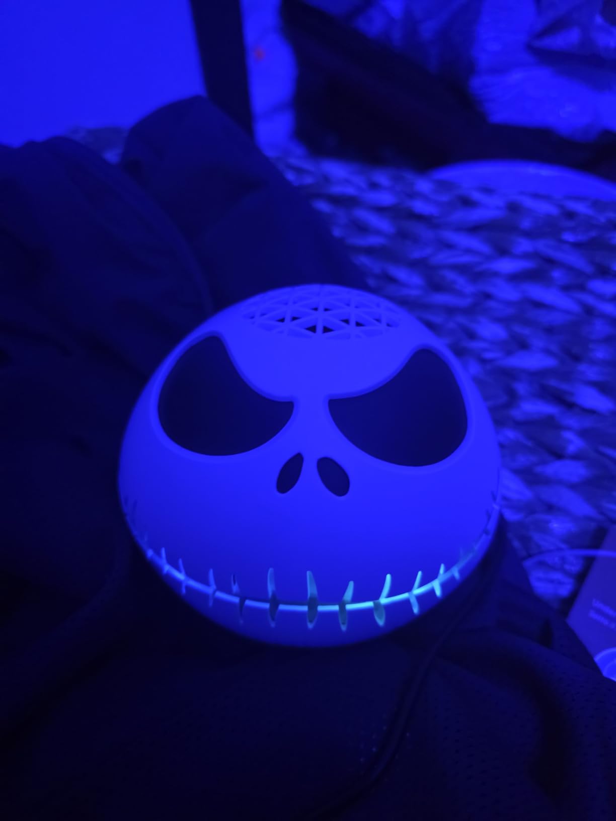 Echo Dot Bundle: Includes Echo Dot (5th Gen, newest model) | Glacier White and Limited Edition Disney Jack Skellington Shell customer photo 1