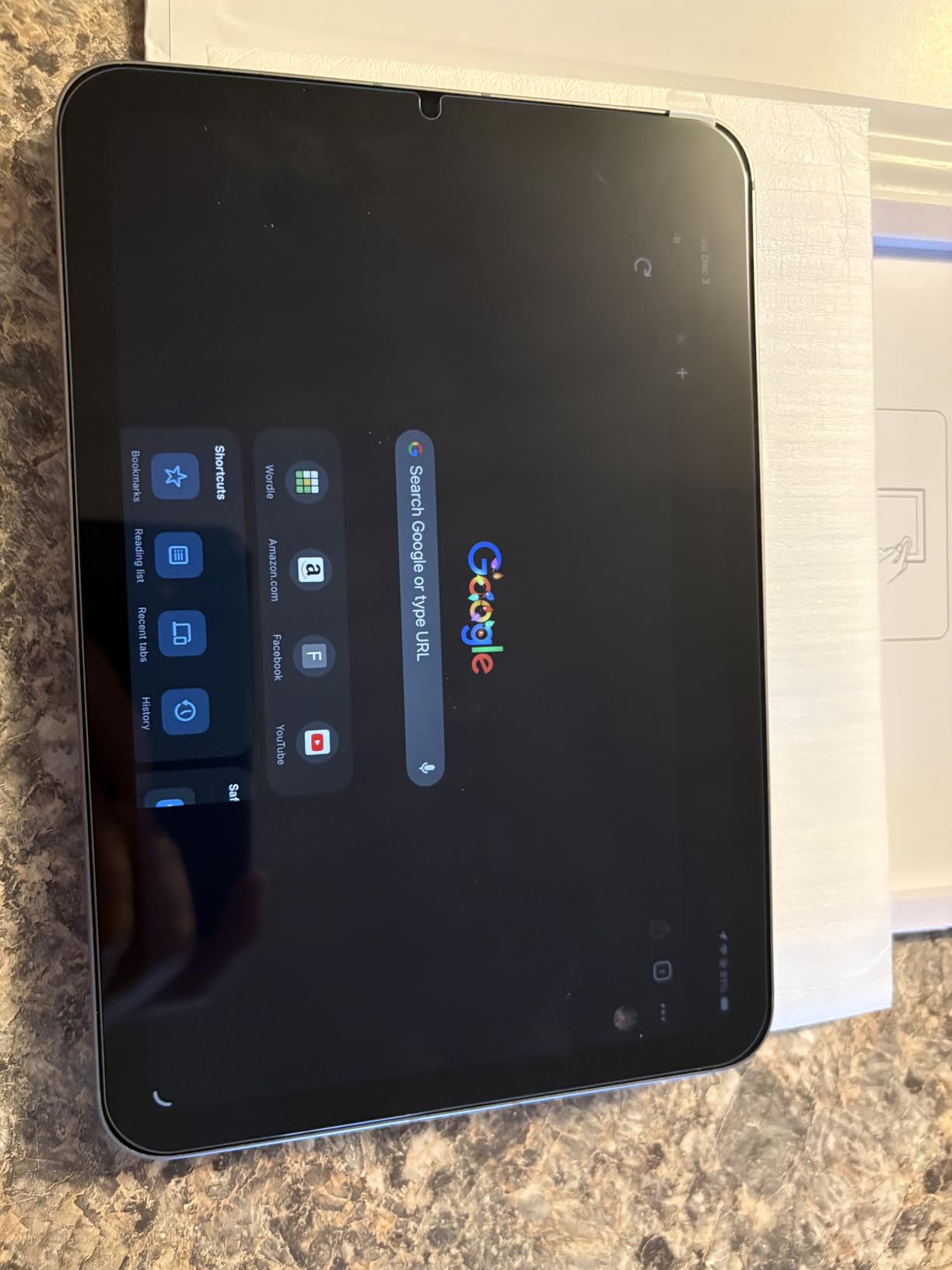 Apple iPad mini (A17 Pro): Apple Intelligence, 8.3-inch Liquid Retina Display, 128GB, Wi-Fi 6E + 5G Cellular, 12MP Front/12MP Back Camera, Touch ID, All-Day Battery Life - Space Gray customer photo 1