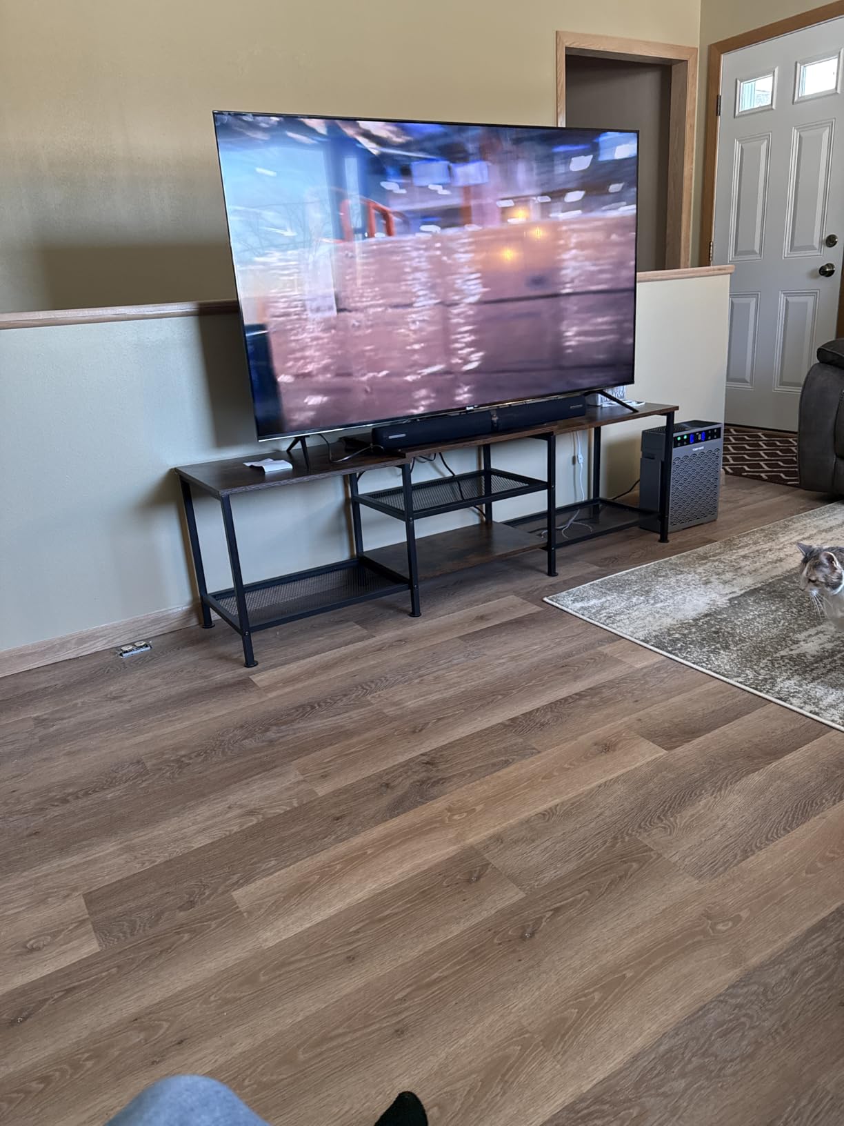 Roku Smart TV - 65-Inch Plus Series, Mini-LED TV - RokuTV with Enhanced Voice Remote - Flat Screen 4K QLED Television with Dolby Vision & Wi-Fi for Streaming customer photo 2