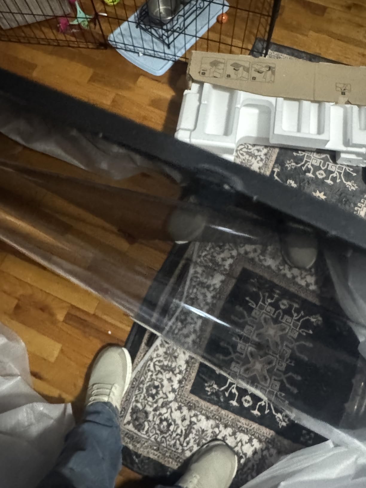 Samsung 77-Inch Class OLED 4K S85F Series, Vision AI Smart TV (2025 Model, 77S85F) Object Tracking Sound Lite w/Dolby Atmos, NQ4 AI Gen2 Processor, Contour Design, Color Booster Pro, Alexa Built-in customer photo 2