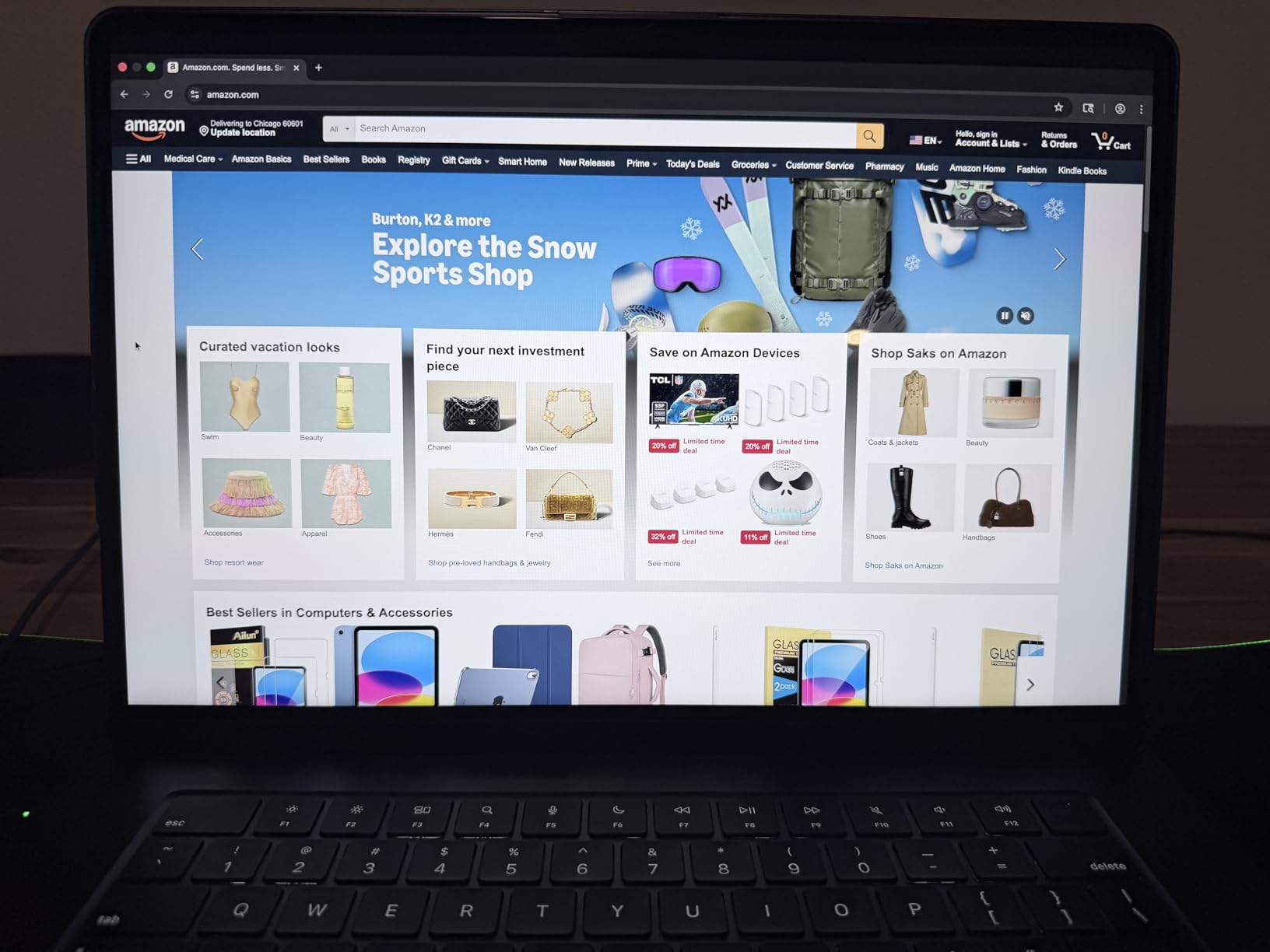 Apple 2025 MacBook Air 15-inch Laptop with M4 chip: Built for Apple Intelligence, 15.3-inch Liquid Retina Display, 16GB Unified Memory, 256GB SSD Storage, 12MP Center Stage Camera, Touch ID; Sky Blue customer photo 1