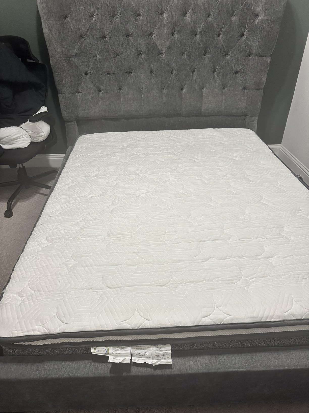 Queen Mattress, 12 Inch Queen Size Hybrid Mattresses in a Box, Medium Feel Foam and Individual Pocket Springs, Fiberglass Free Bed Mattress, Extra Edge Support, Pressure Relief, CertiPUR-US customer photo 1