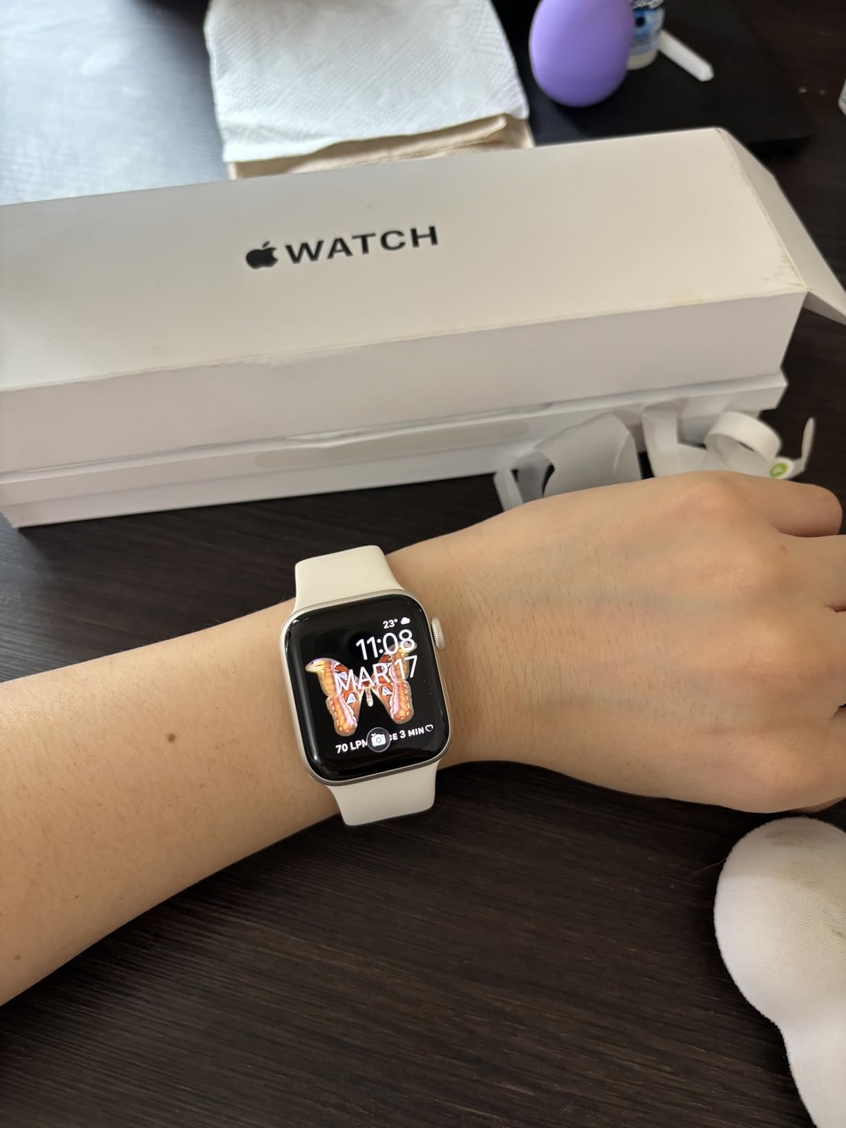 Watch SE 3 [GPS 40mm] Smartwatch with Starlight Aluminum Case with Starlight Sport Band - S/M. Fitness and Sleep Trackers, Heart Rate Monitor, Always-On Display, Water Resistant customer photo 2