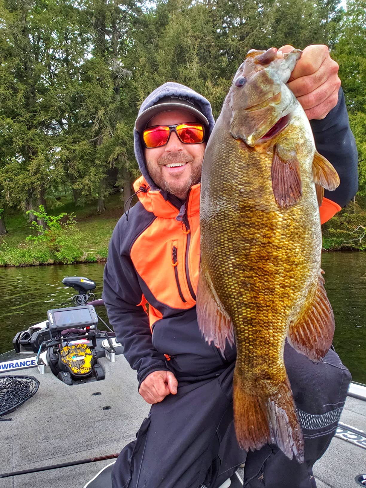 Berkley Gulp! Alive! Fishing Bait Attractant, Crawfish, 8 oz spray bottle customer photo 1