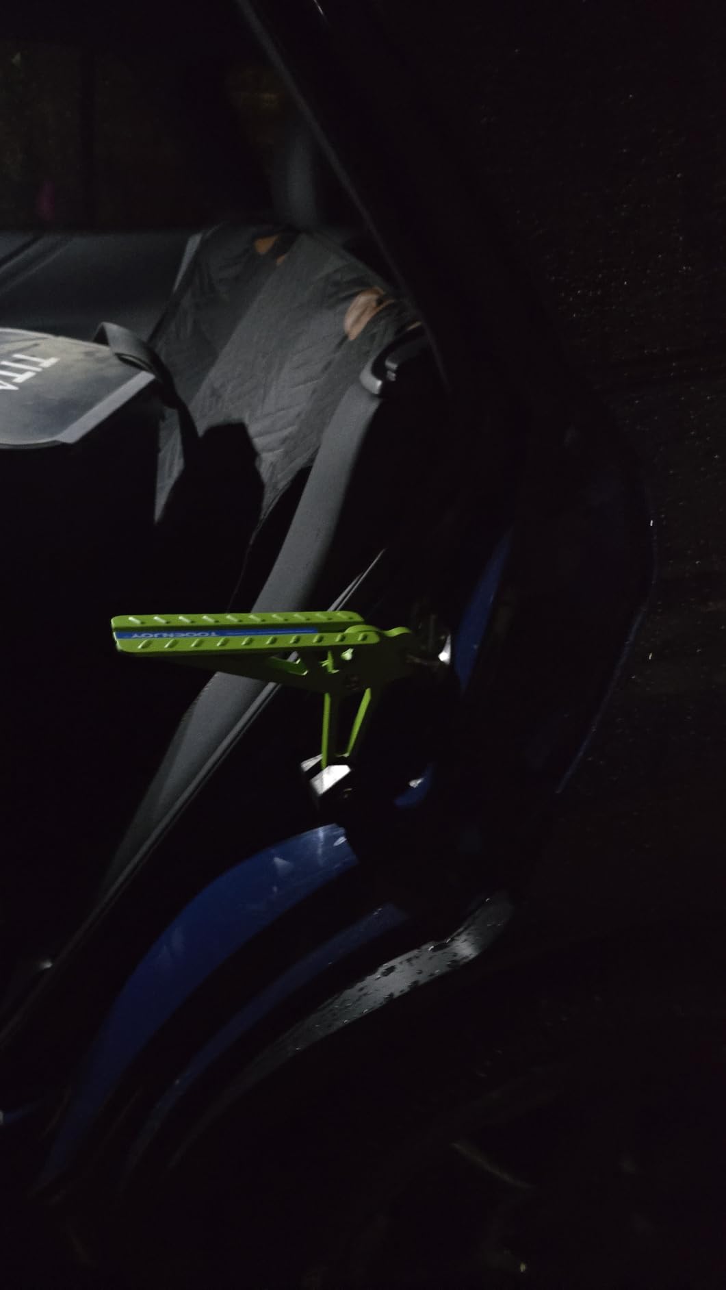 TOOENJOY Universal Fit Car Door Step, Foldable Roof Rack Door Step Up on Door Latch customer photo 1