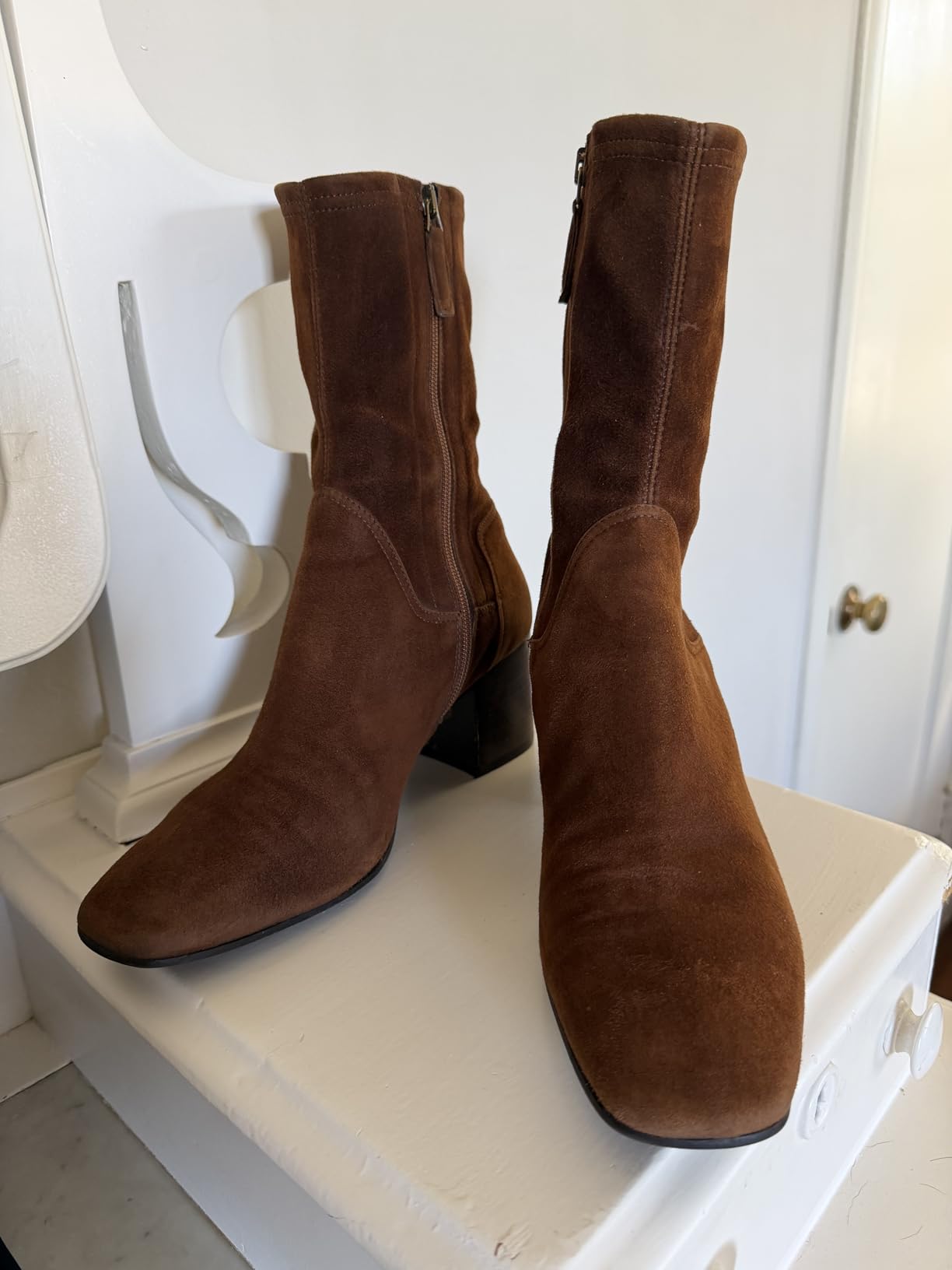 Nikwax Nubuck & Suede Proof, 125ml, Spray-On Waterproofing Restores DWR Water Repellency in Textured Leather Footwear, Shoe & Boot Care and Rain Protection customer photo 2