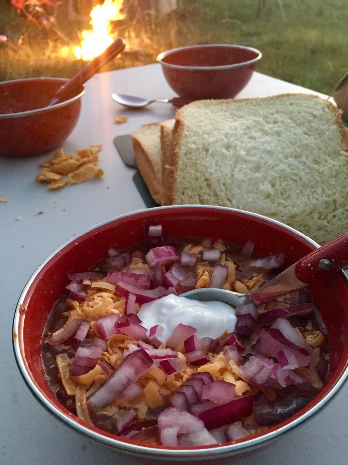 GSI Outdoors Pioneer Enamel 12 Pieces (4-Person) Dish Set I Enamelware Dishes Including Plates, Bowls and Mugs for Camping, Outdoors, RV, Camp, Blue customer photo 2