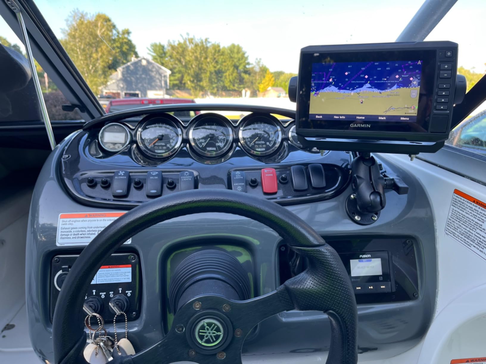 RAM MOUNTS Fish Finder and Chartplotter Mount with Short Arm, C Size Ball | Drill-down mount with 6.25