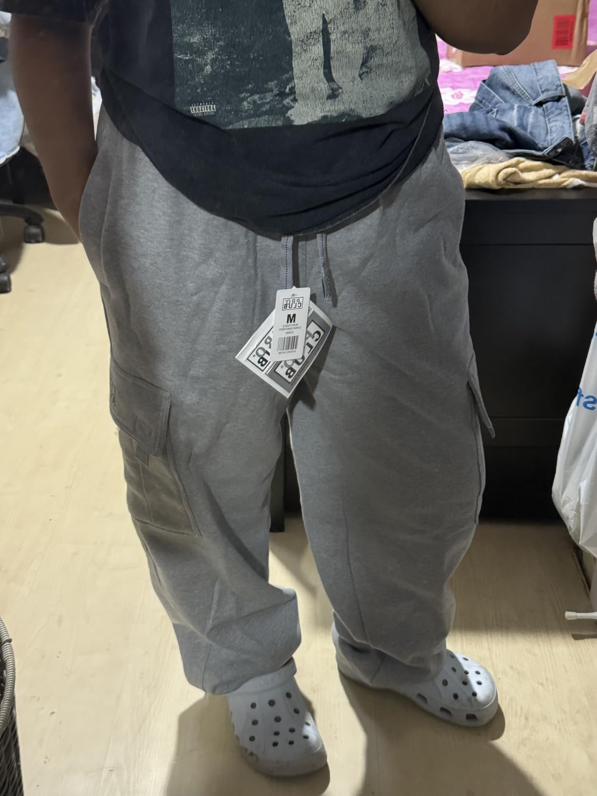 Men's Heavyweight Fleece Cargo Pants customer photo 1