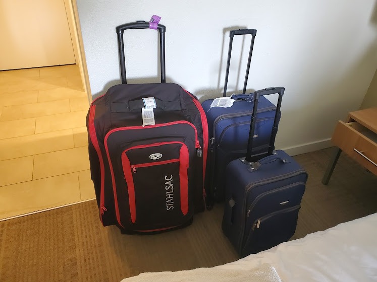 Caicos Cargo Pack: Scuba dive bag, large 133L capacity, rolls customer photo 1