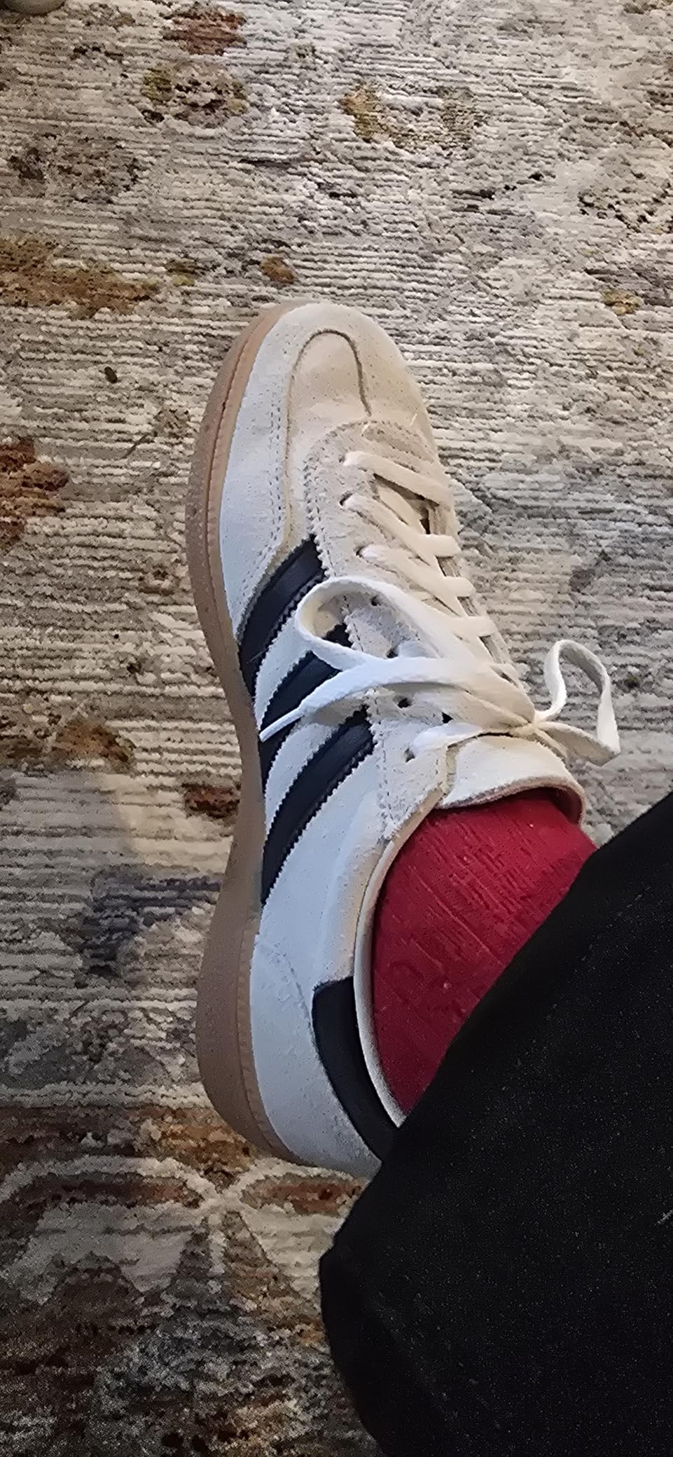 Collonil Carbon Pro XL - Universal Shoe Protector Spray 13.5 fl oz - Waterproof & Stain-Resistant - PFAS-Free Suede Protector for Shoes, Boots, Backpacks, Jackets & Tents - Made in Germany customer photo 2