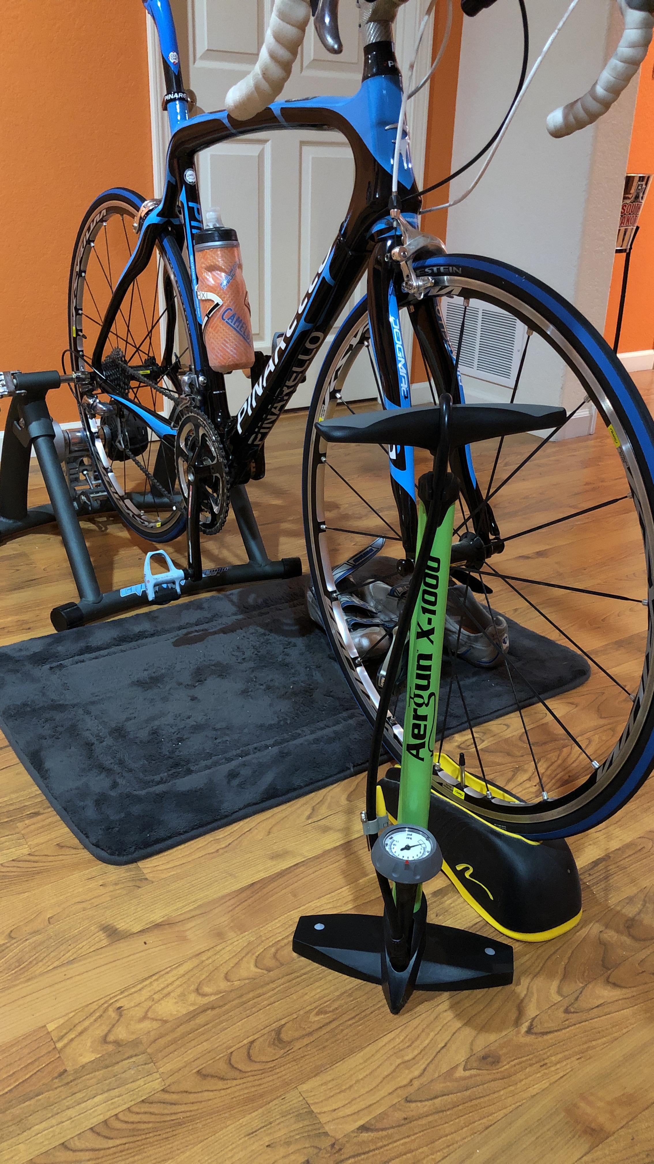 AerGun X-1000 Bike Pump - AerTight Pump Head for Presta and Schrader, Pressure Gauge, 160 PSI customer photo 2