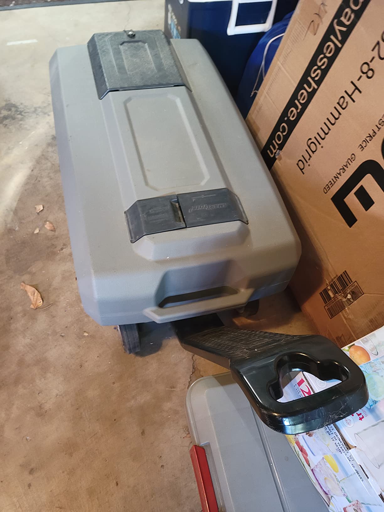 Thetford SmartTote2 RV Portable Waste Tote Tank - 4 Wheels - 35 Gallon - Thetford 40519, Silver customer photo 1
