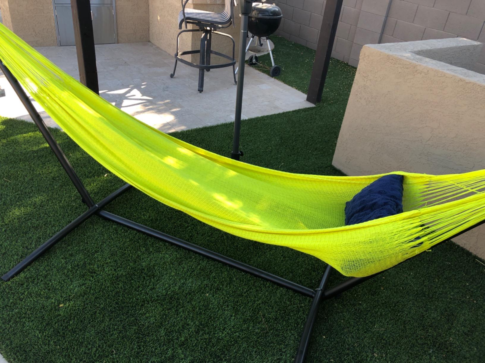 Sunnydaze Brazilian Portable Steel Hammock Stand, Black Finish | 400-Pound Capacity Hammock Hanging Frame, for Outside, Includes a Carrying Case, Powder-Coated Finish customer photo 2