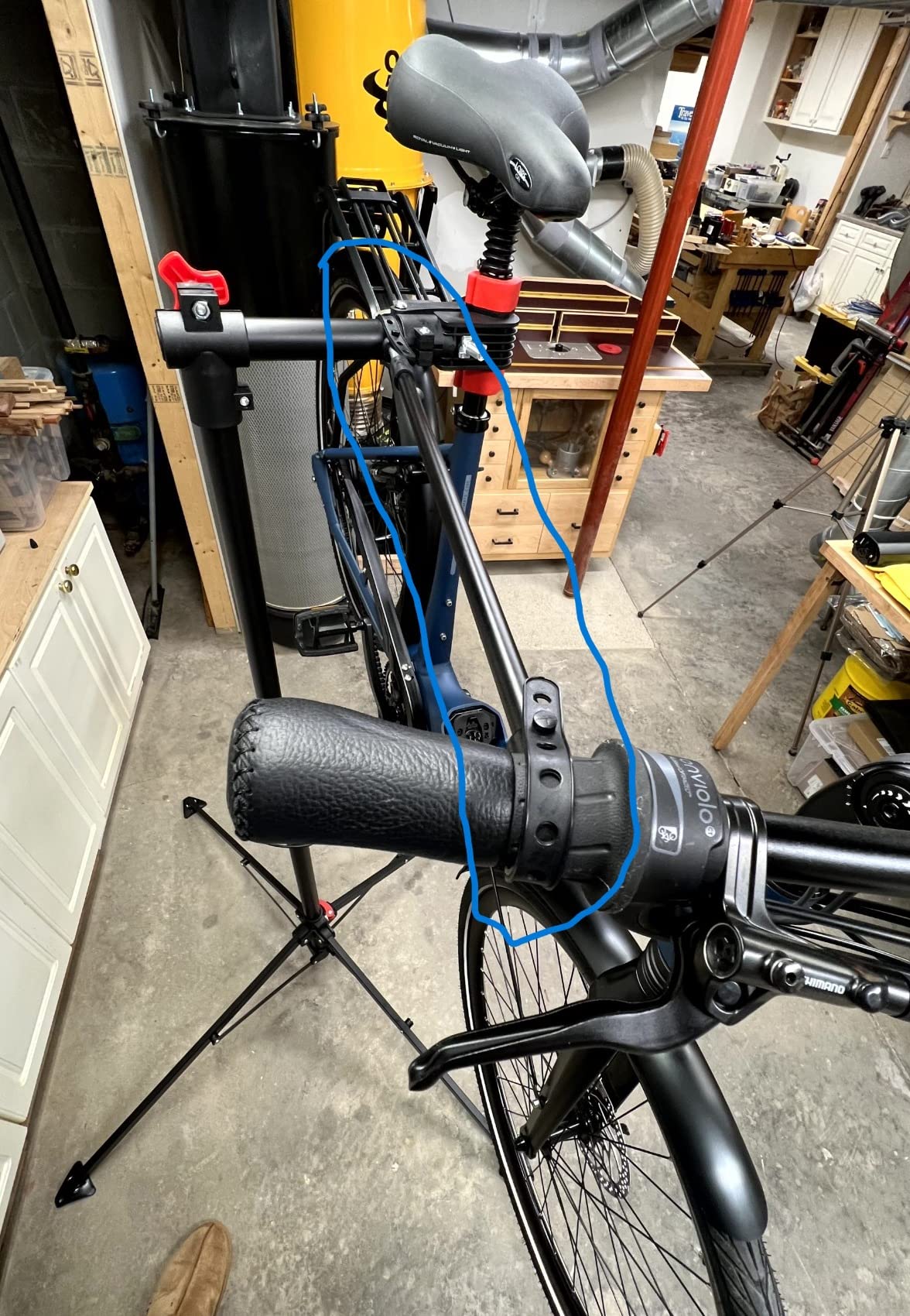 Yaheetech Bike Repair Stand Adjustable Foldable Bicycle Maintenance Rack customer photo 1
