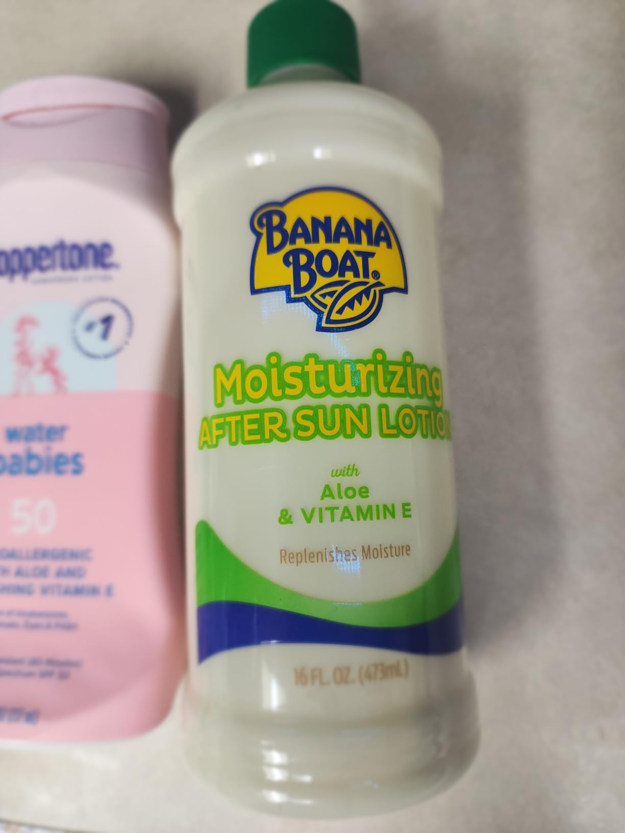 Banana Boat Moisturizing After Sun Lotion with Aloe, 16 Fl Oz customer photo 1