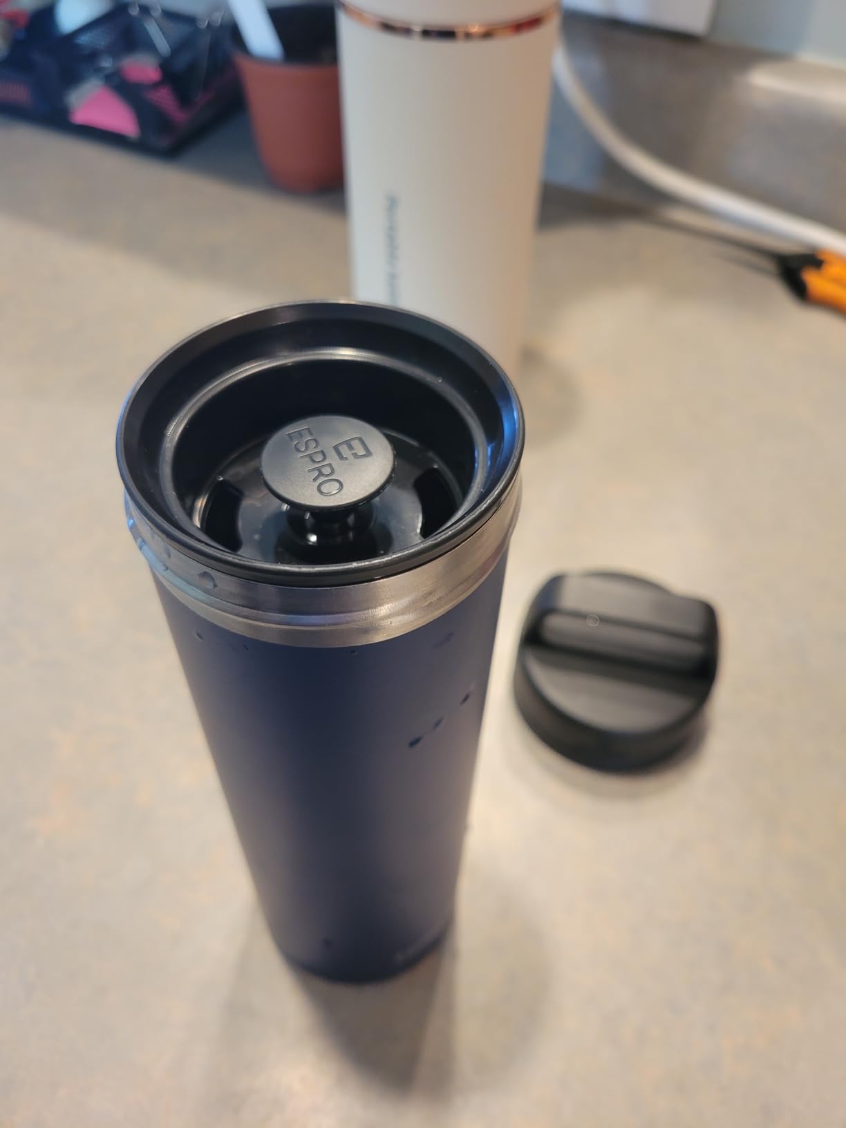 ESPRO Go P0 Ultralight French Press Coffee Maker for Travel, Vacuum Insulated Stainless Steel, 16 Ounces, Matte Meteorite Black customer photo 1