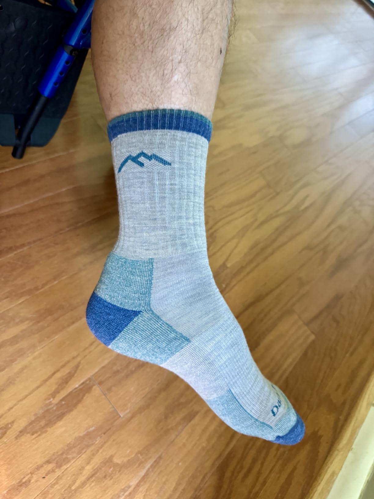Darn Tough Vermont Men's Hiker Midweight Micro Crew Sock (Style 1466) customer photo 2