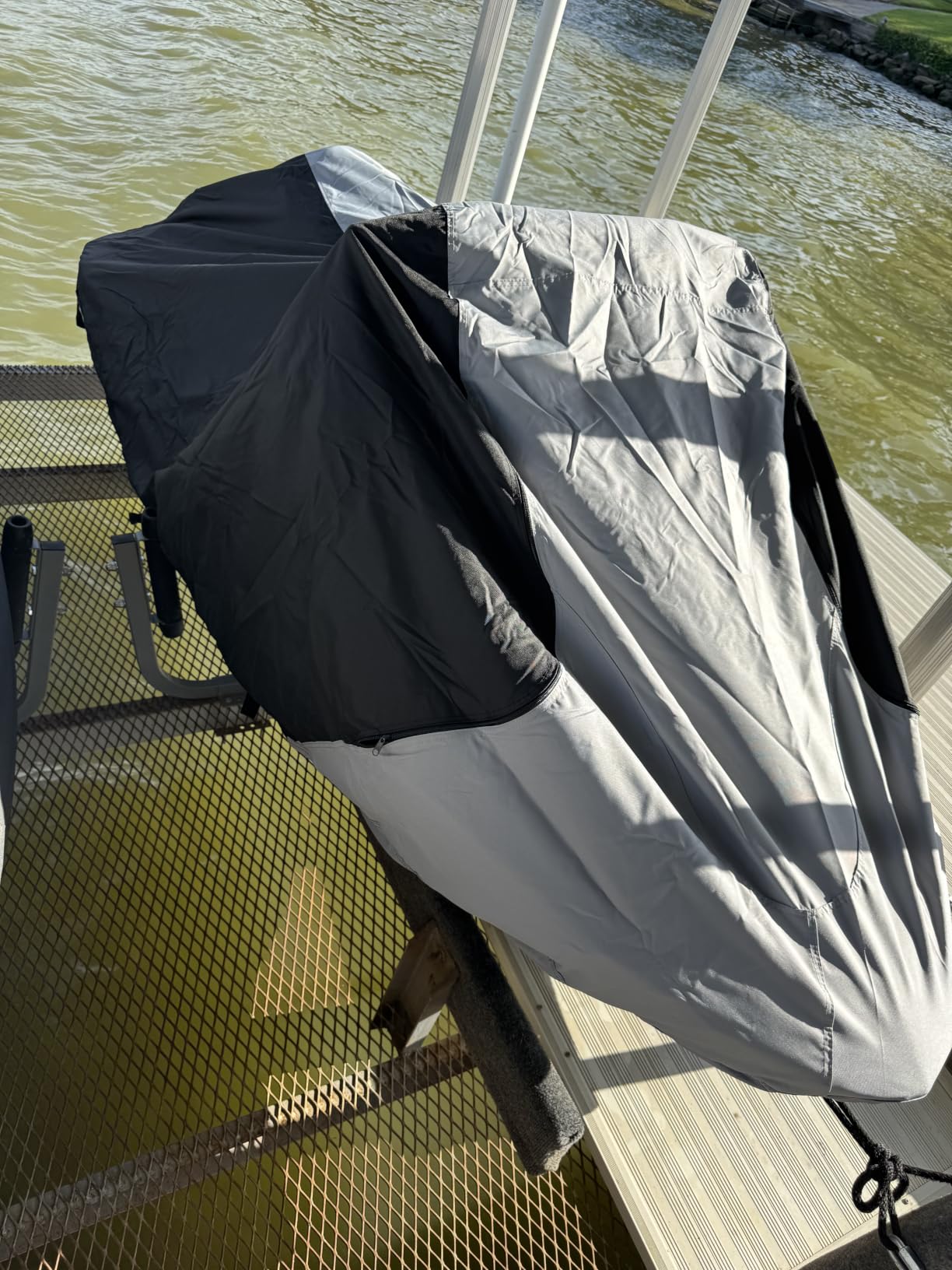 Trailerable Jet Ski Cover, Waterproof Marine Grade 600D Heavy Duty Polyester PWC Cover Gray/Black Color Fits from 126