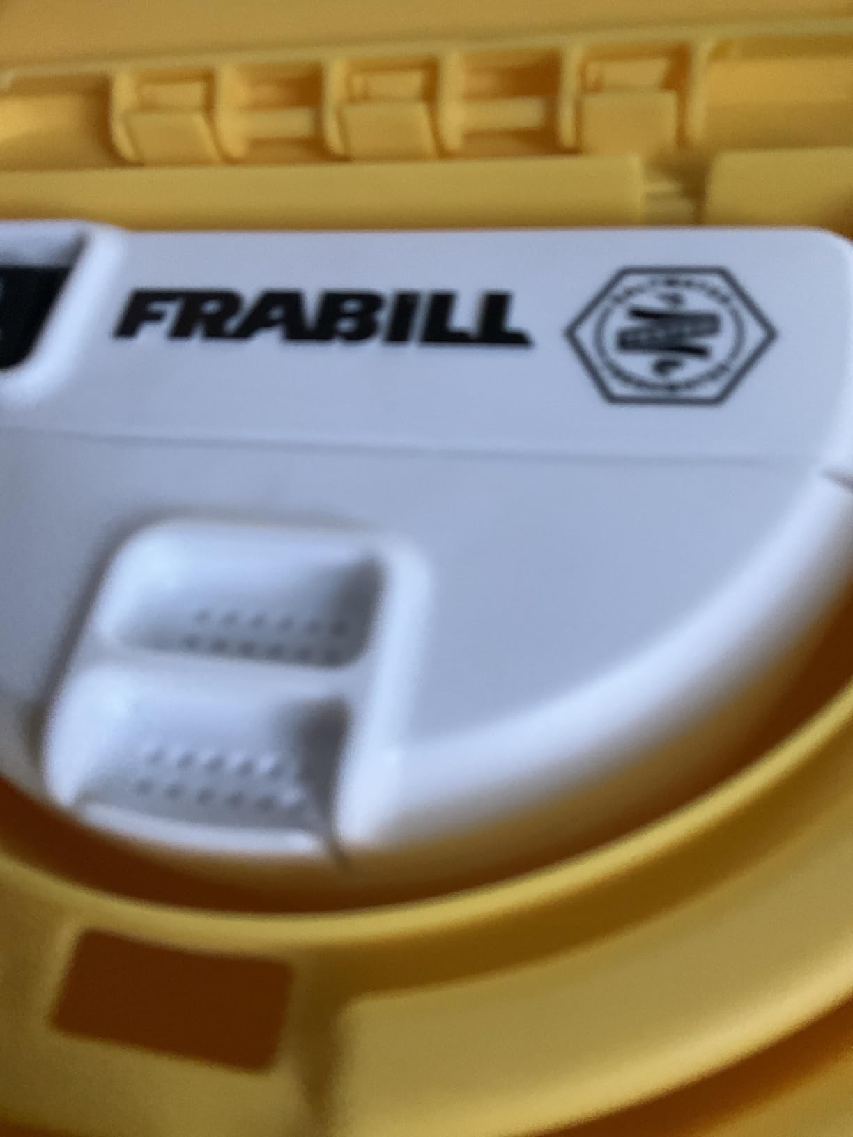 Frabill Buckets & Accessories Insulated Bait Bucket with Portable Aerator customer photo 1