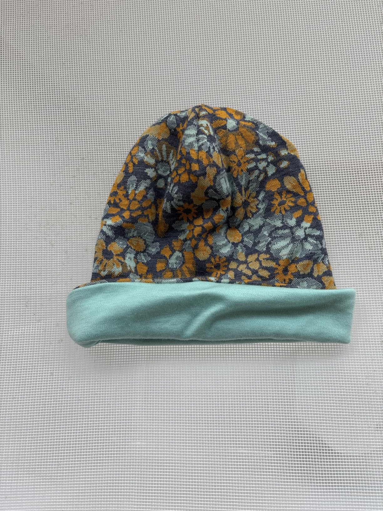 SmartWool Unisex Adult Thermal Merino Reversible Cuffed Beanie customer photo 2