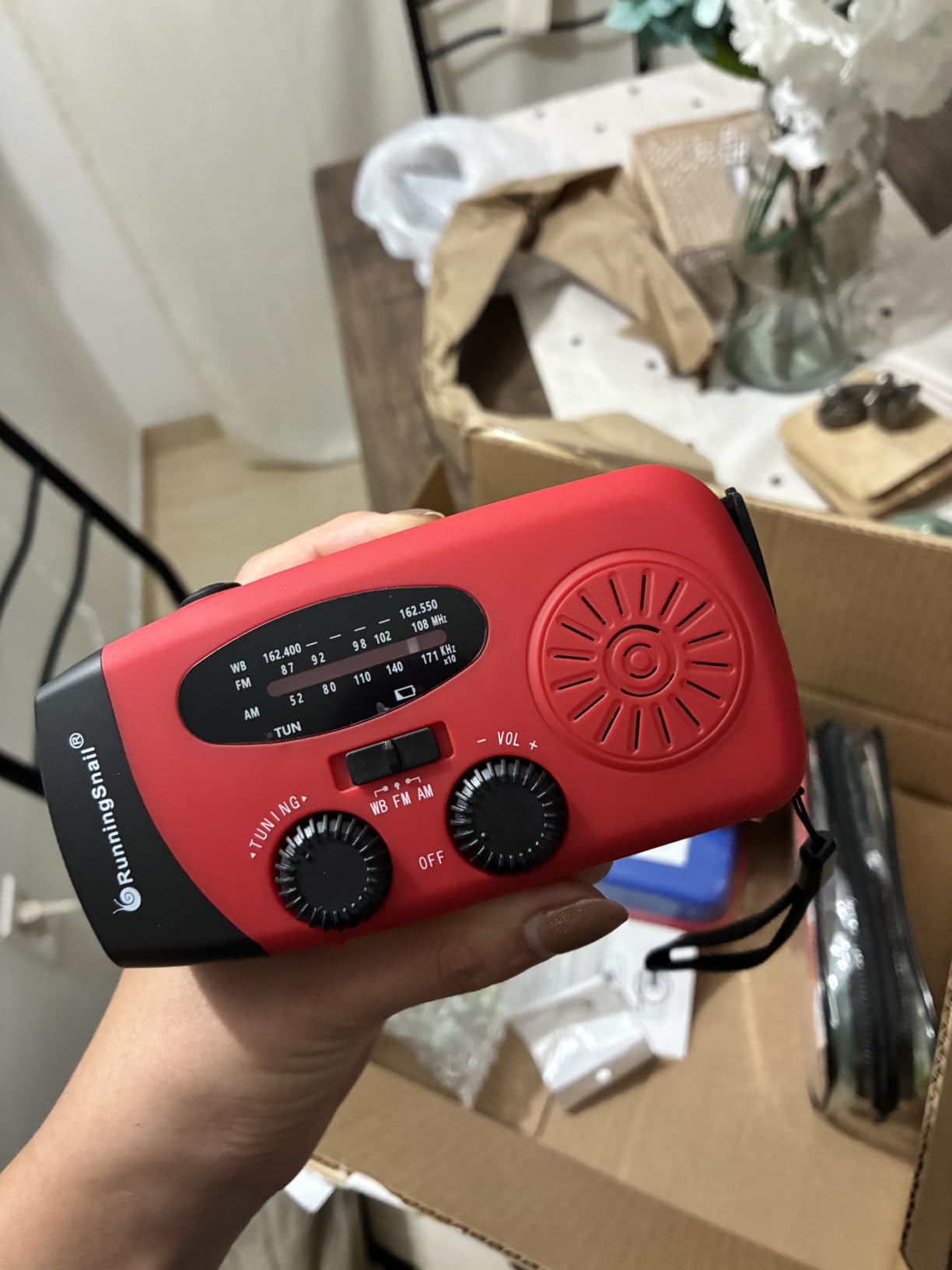 RunningSnail Hand Crank Radio with LED Flashlight, for Power Outage | AM FM NOAA Emergency Weather Radio, 2000mAh Phone Charger, Hand Cranked, Solar Panel customer photo 1