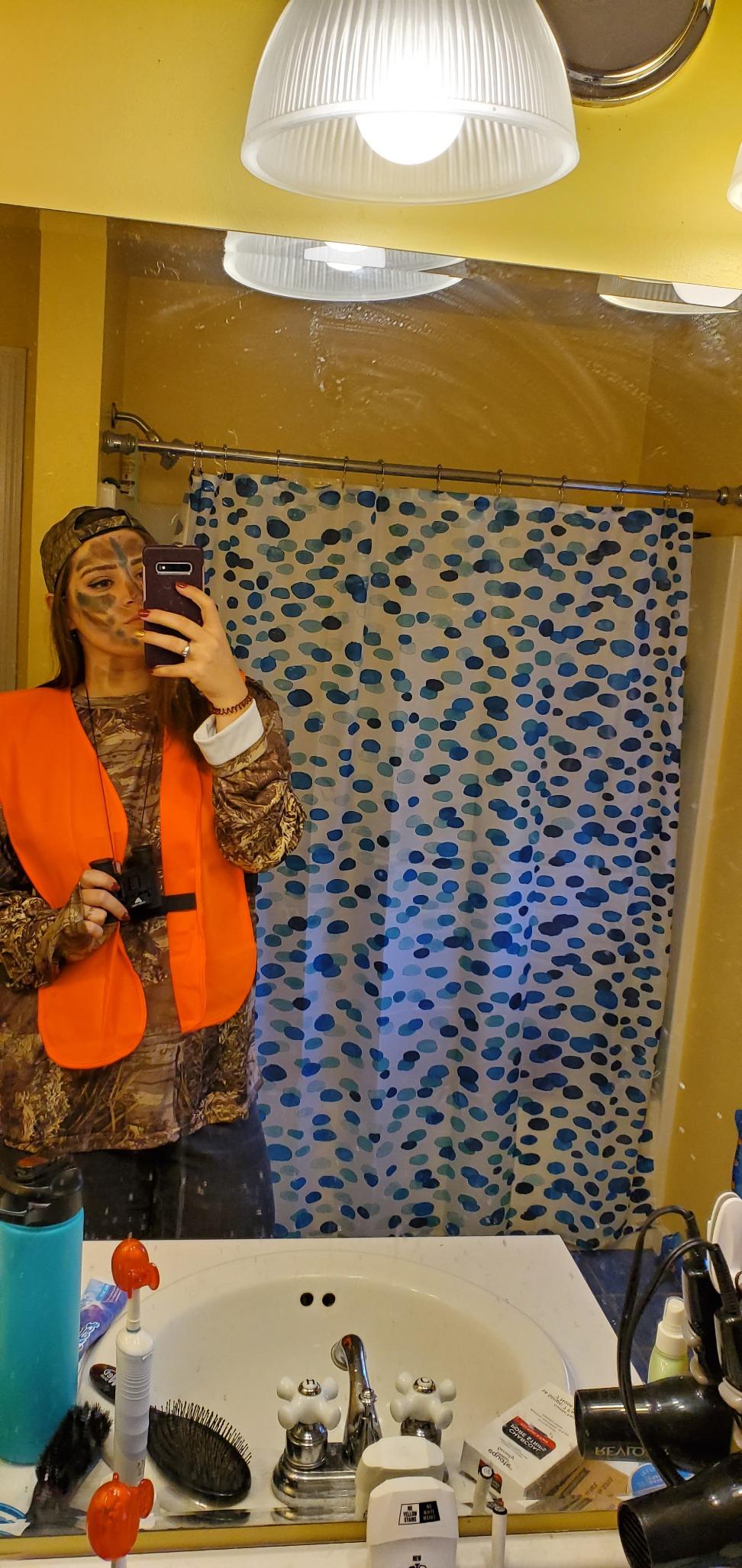 HME Camo Face Paint Kit with Mirror - Long-Lasting Non-Glare Easy-to-Use Concealment Makeup for Hunting in Compact Case, 3 Colors customer photo 1