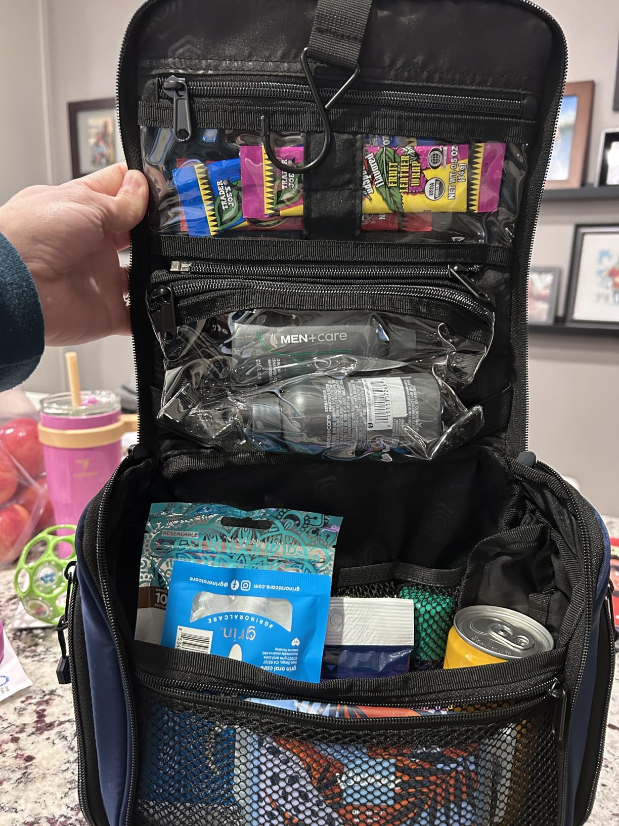 VENTURE 4TH Hanging Travel Toiletry Bag, 18 Compartments - Forest Green | Hangs on rails, hooks or doors; stands upright. Removable TSA pouch. Water-resistant Nylon 290D Twill, reinforced stitching. customer photo 1
