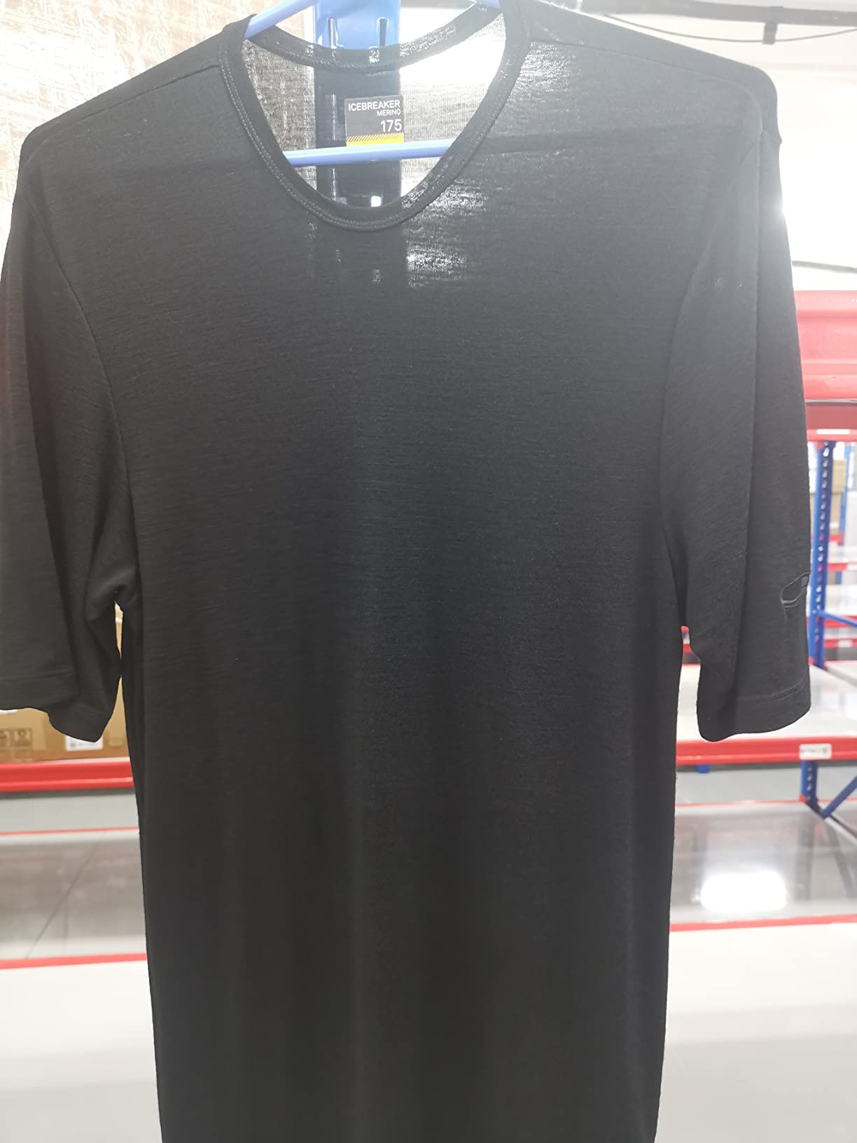 Icebreaker Merino Mens Standard 175 Everyday Short Sleeve Thermal Cold Weather Base Layer Crew T-Shirt customer photo 2