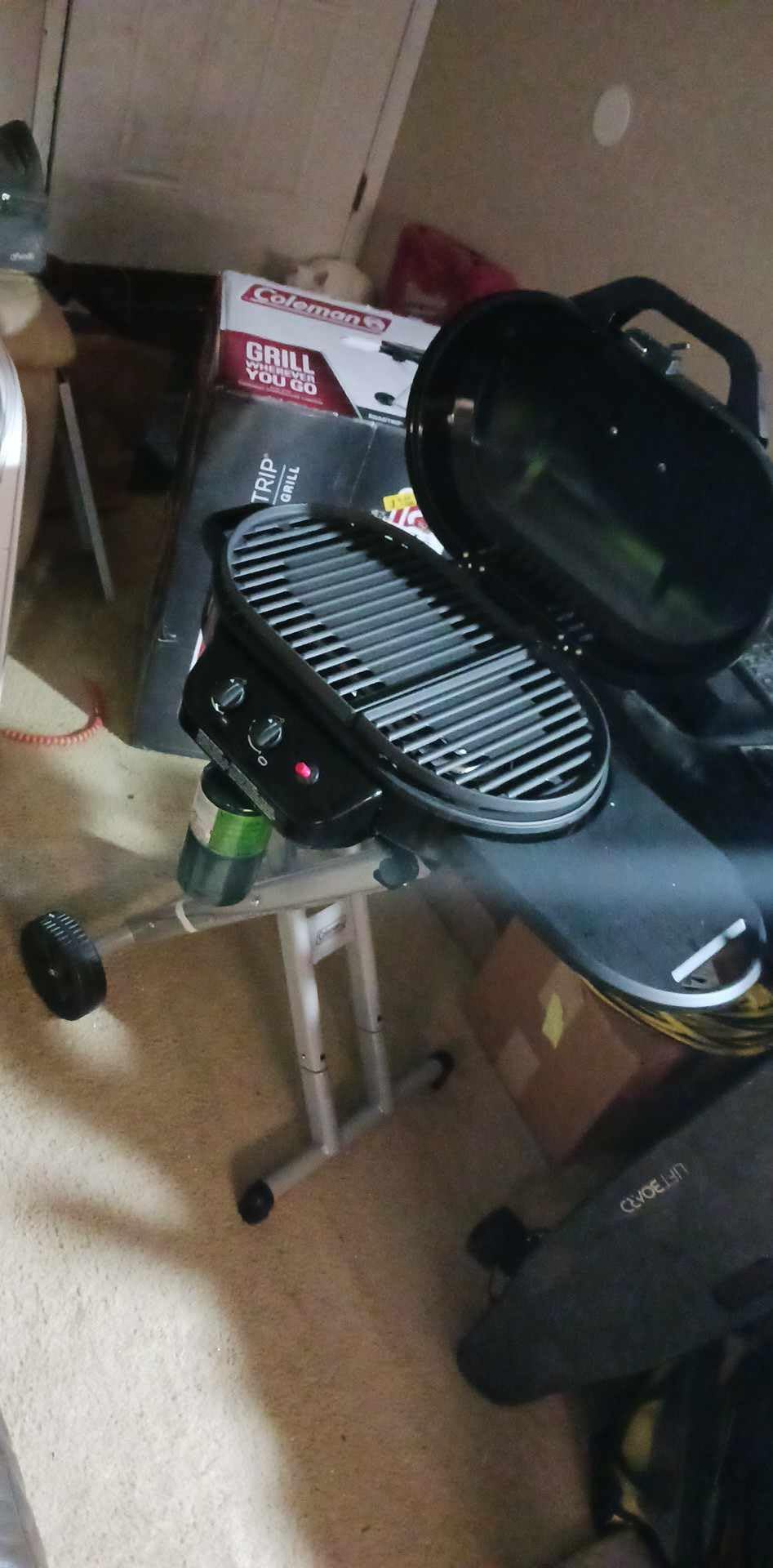 Coleman RoadTrip 225 Portable Propane Grill, 2-Burner Gas Grill with Matchless Ignition & Adjustable Temperature Control, 11,000 BTUs of Power for Grilling, Tailgating, Camping, BBQ, & More customer photo 1