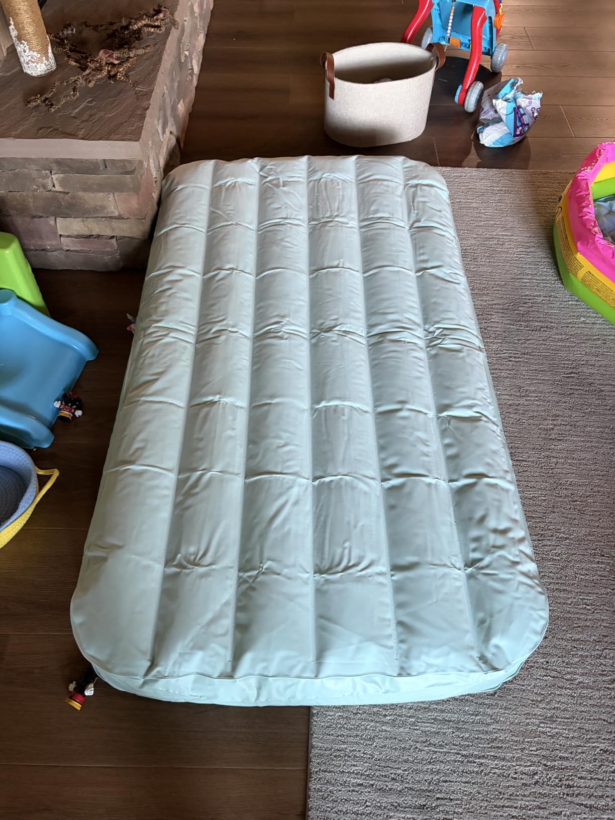 INTEX 66803EP Cozy Kidz Inflatable Airbed: Fiber-Tech - Velvety Soft Surface - Carry Bag Included - Color May Vary - 34.5