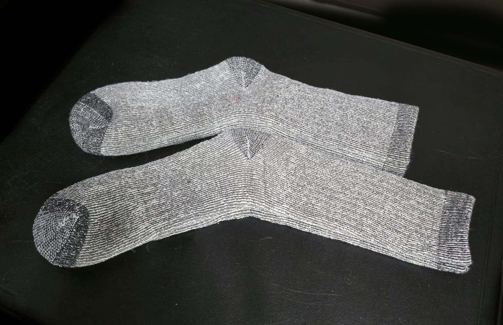 Alvada Mens Merino Wool Crew Socks Thermal and Warm Socks for Winter Work Hiking Running 3 Pairs customer photo 2