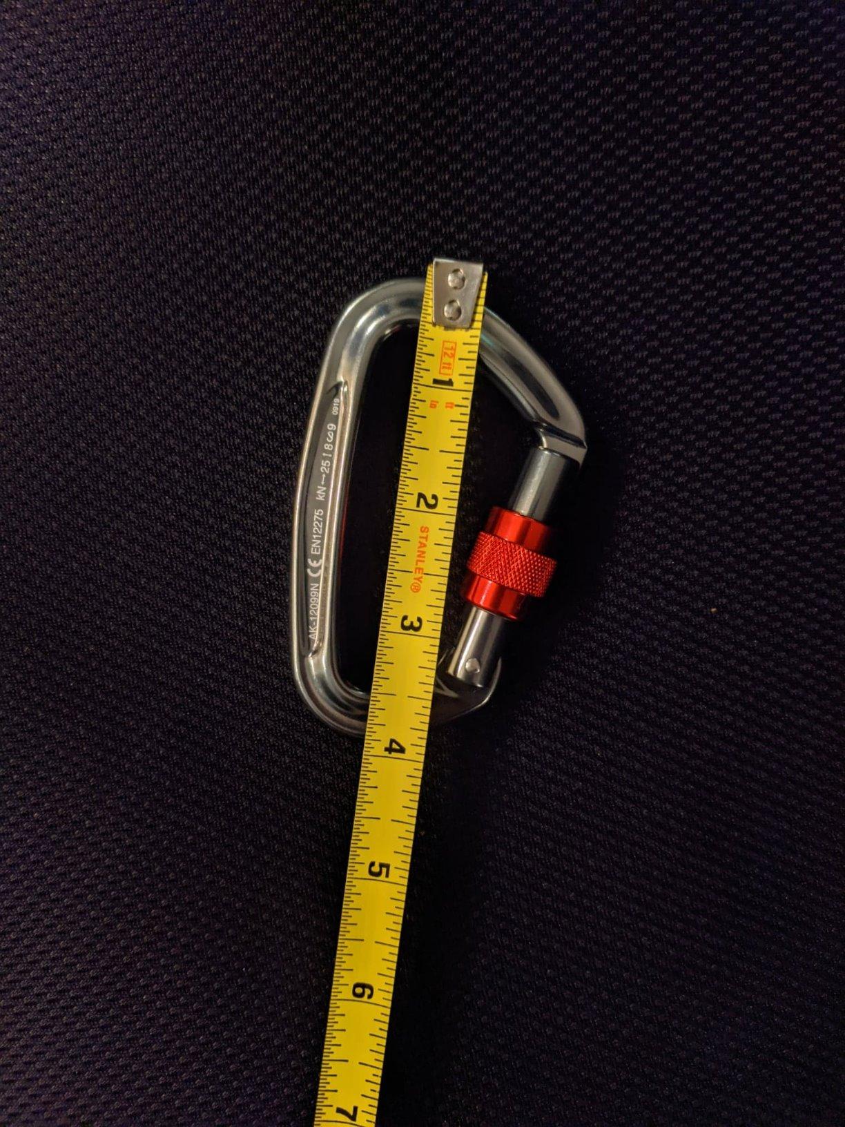 Locking Carabiner - 25kN 5600lb Climbing Carabiner Screw Gate D Shape Carabiner customer photo 2