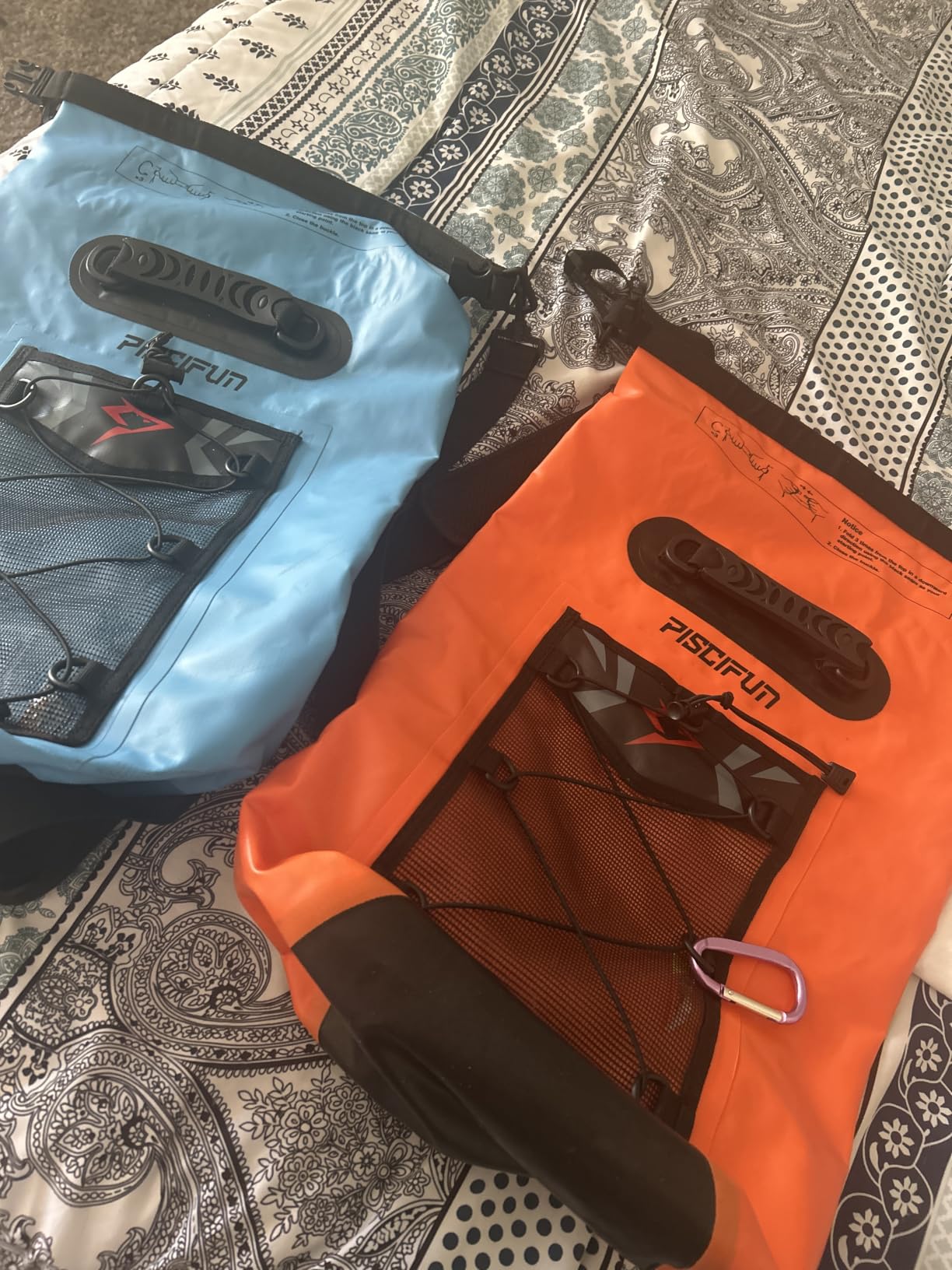 Piscifun Dry Bag, Waterproof Floating Backpack 10L/20L/30L/40L with Waterproof Phone Case for Boating, Kayaking, Fishing customer photo 2