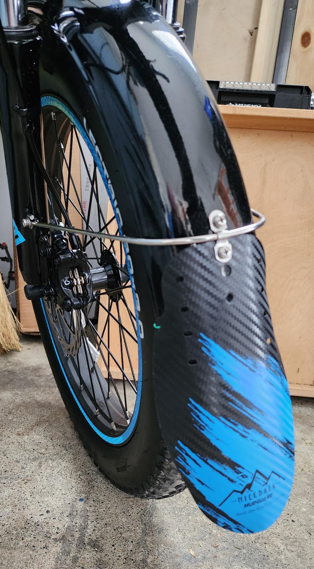Bike Fender, Adjustable MTB Mud Guard, Front and Rear Compatible Mudguards, Easy to Install, Fits 26
