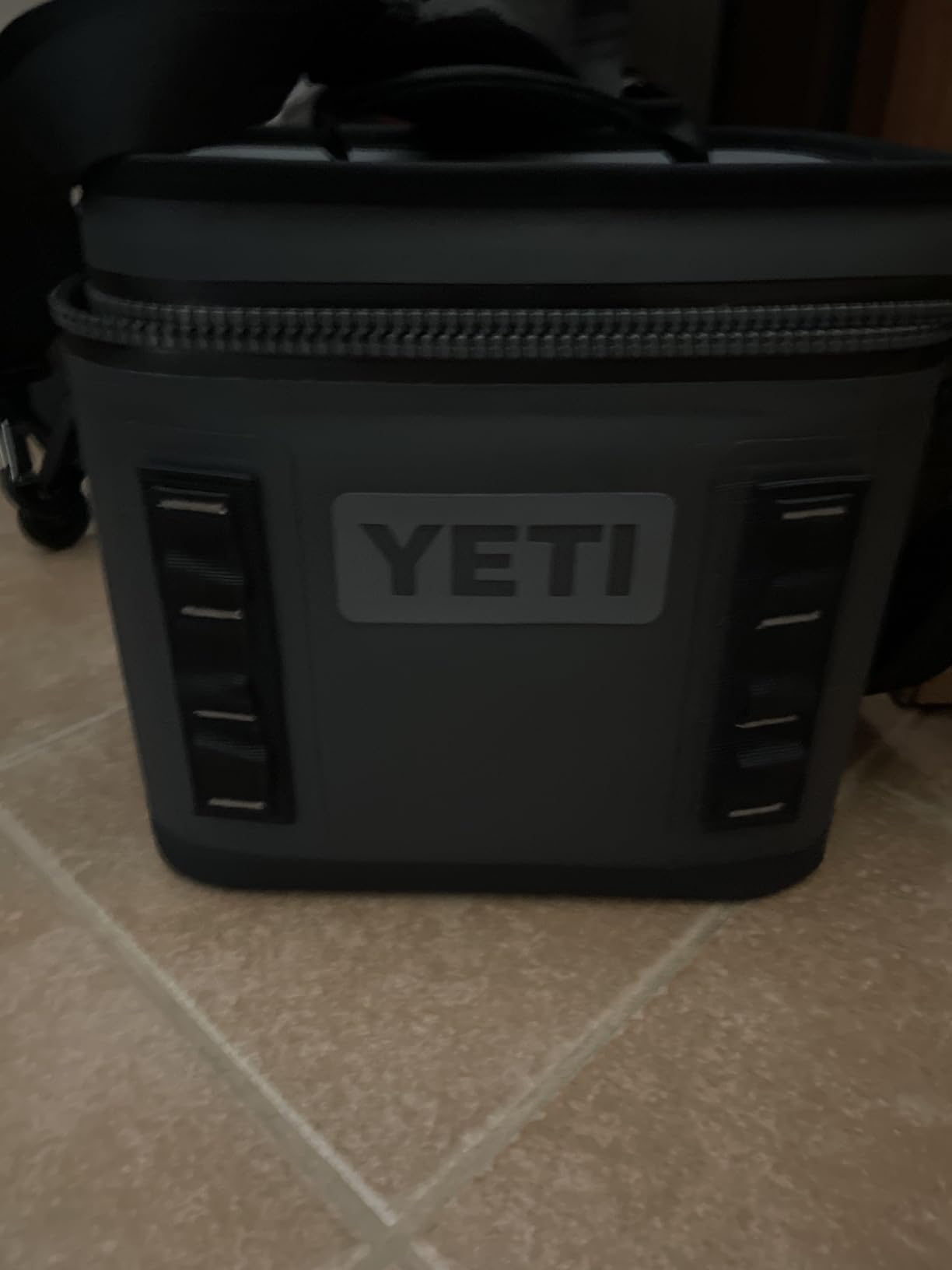 YETI Hopper Flip 8 Portable Soft Cooler customer photo 1