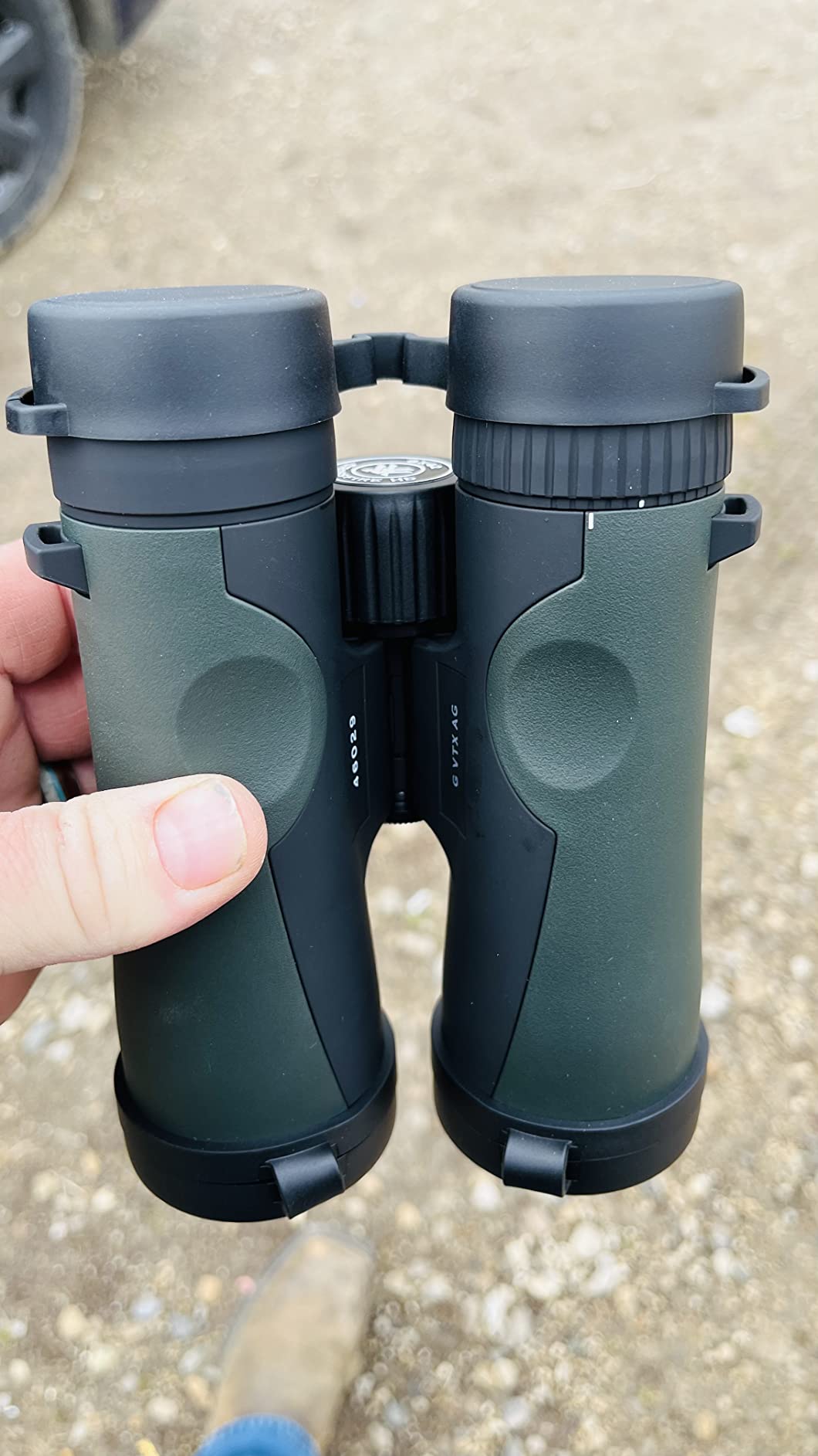 Vortex Crossfire HD 8x42 Binoculars | HD Optics, Tripod Adaptable, Waterproof, Fogproof, Shockproof, Included GlassPak Harness customer photo 1