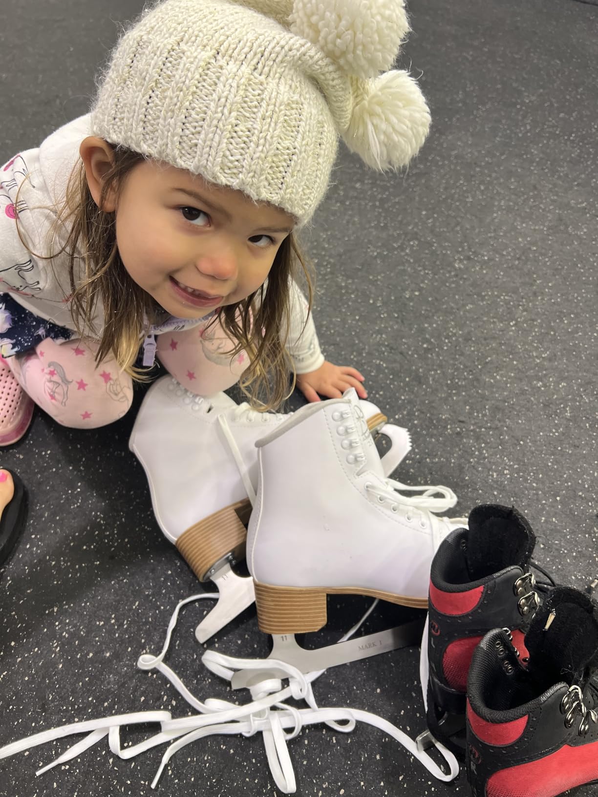 Jackson Classic 200 Womens/Girls Figure Ice Skates customer photo 1