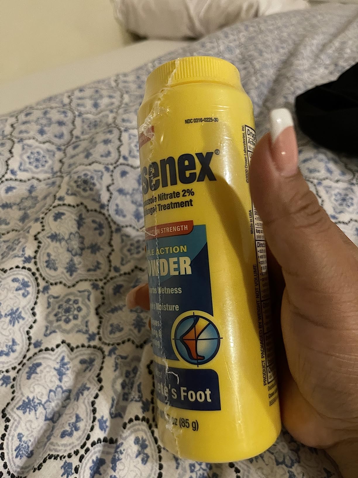 Desenex Anti-Fungal Foot Powder, Cures Most Athlete's Foot, 2% Miconazole Nitrate, 3oz Bottle customer photo 2