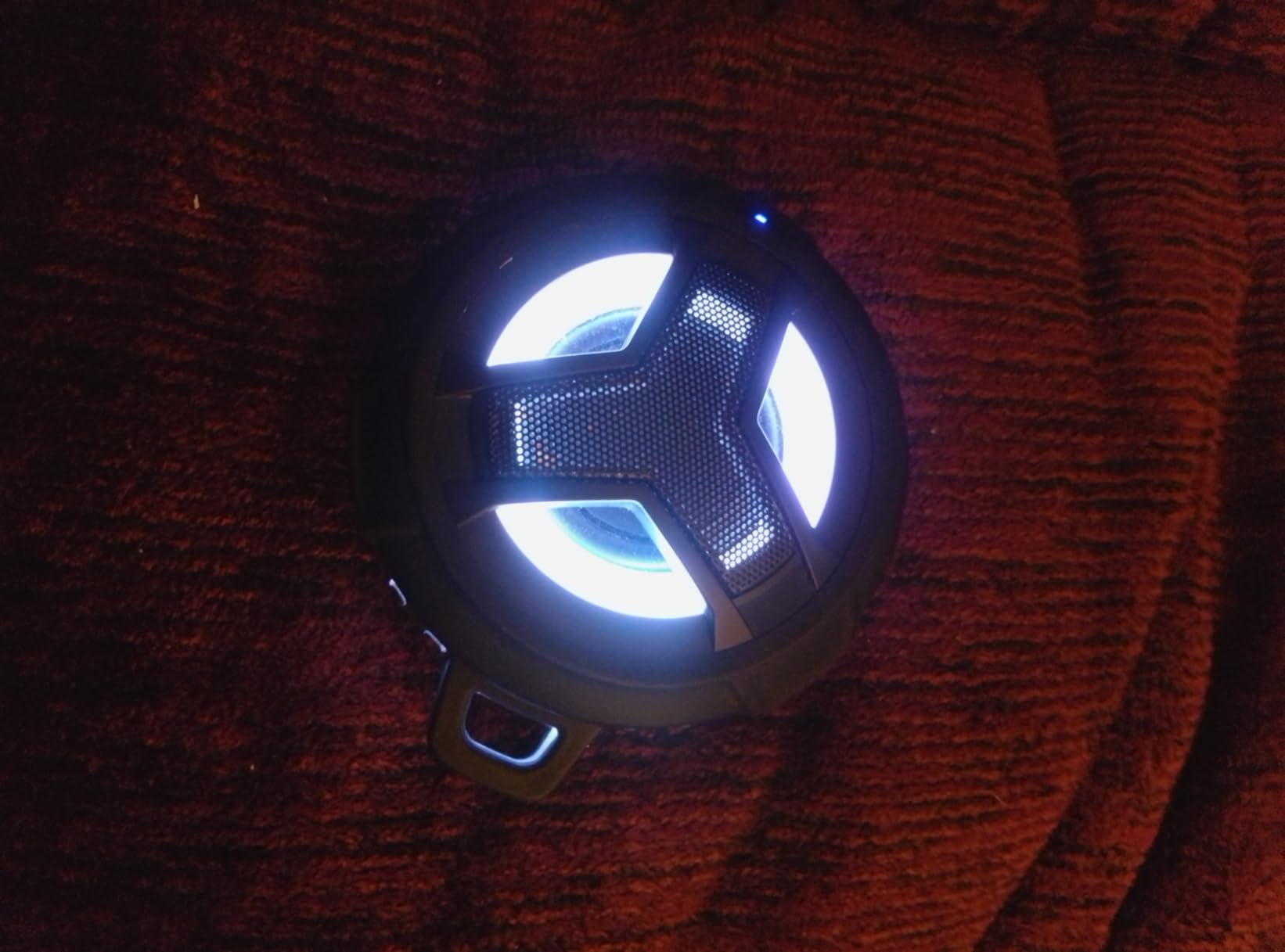 EBODA Bluetooth Shower Speaker, Portable Bluetooth Speakers, IP67 Waterproof Wireless Speaker with LED Light, Floating, 2000mAh, True Wireless Stereo for Kayak, Beach customer photo 2