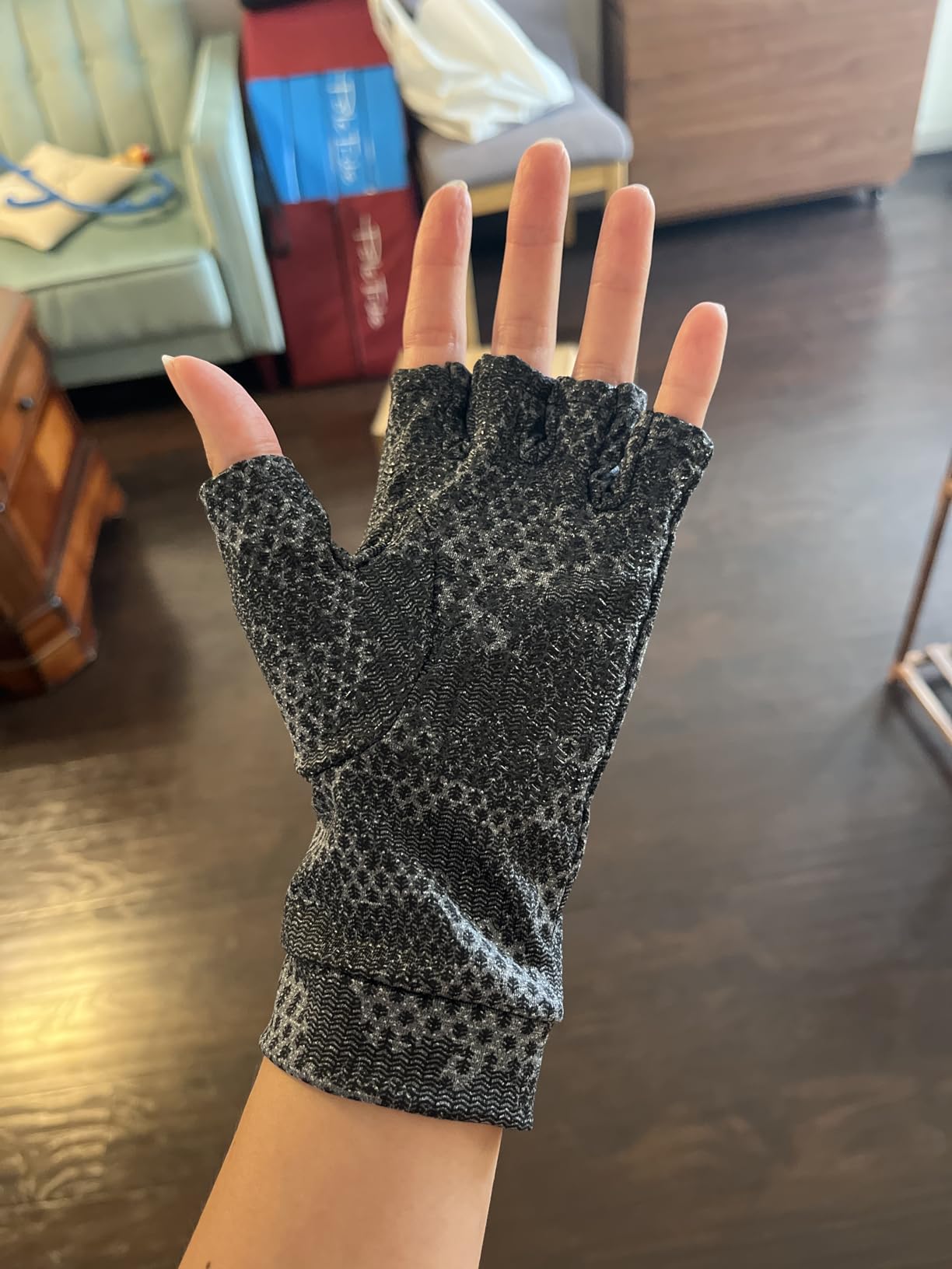 Coolibar Fingerless UV Sun Gloves - UPF 50+ Sun Protection - Ouray customer photo 2