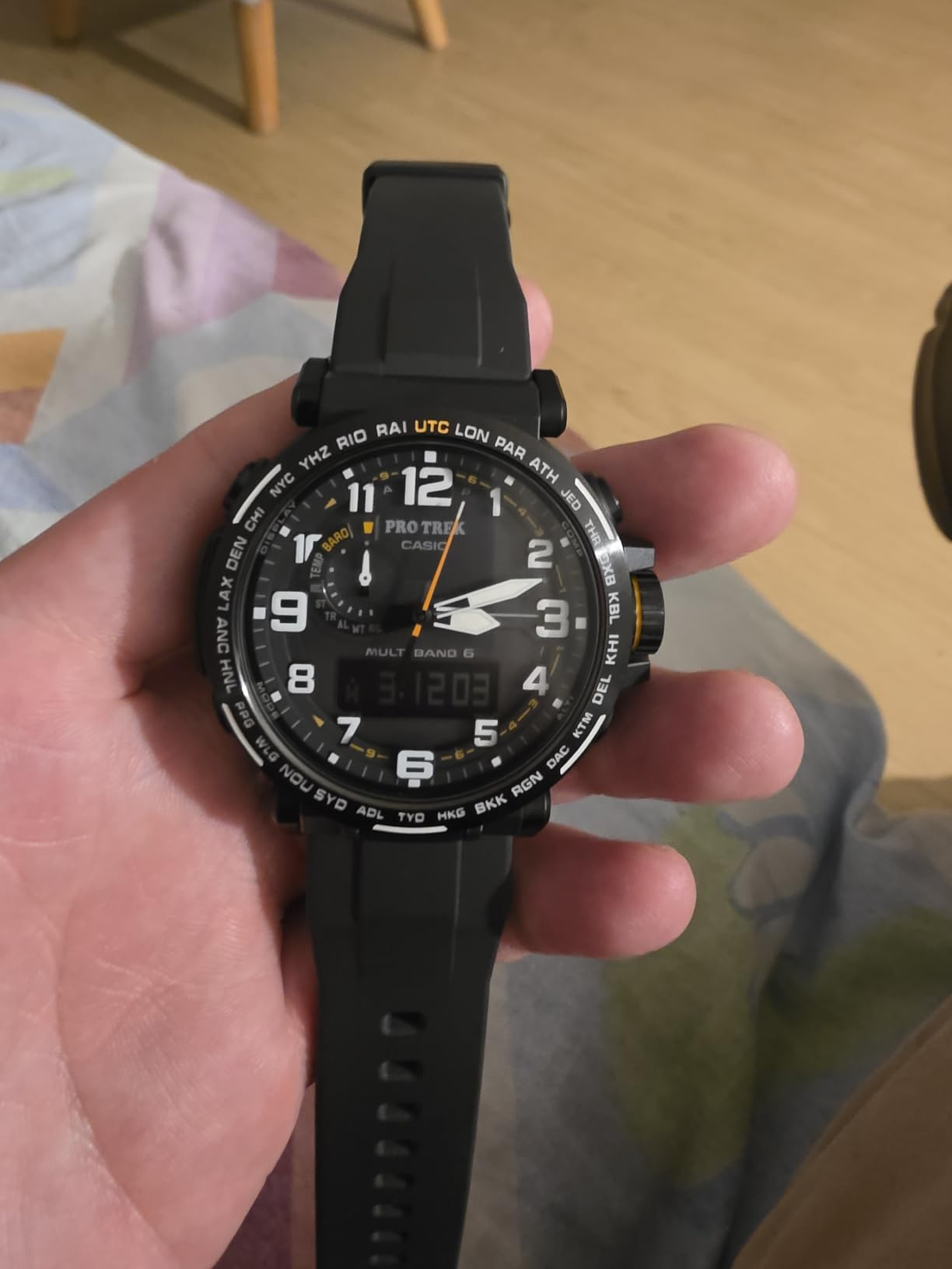Casio PRW6600Y Series | Pro Trek | 100M WR | Compass | Alt/Baro-Thermo | Tough Solar Power | Atomic Timekeeping | 1-100 SEC Stopwatch | Countdown Timer | World Time customer photo 2