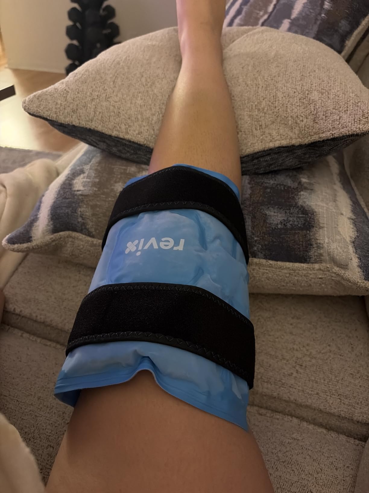 REVIX Ice Pack for Knee Pain Relief, Reusable Gel Ice Wrap for Leg Injuries, Swelling, Knee Replacement Surgery, Cold Compress Therapy for Arthritis, Meniscus Tear and ACL Blue customer photo 2