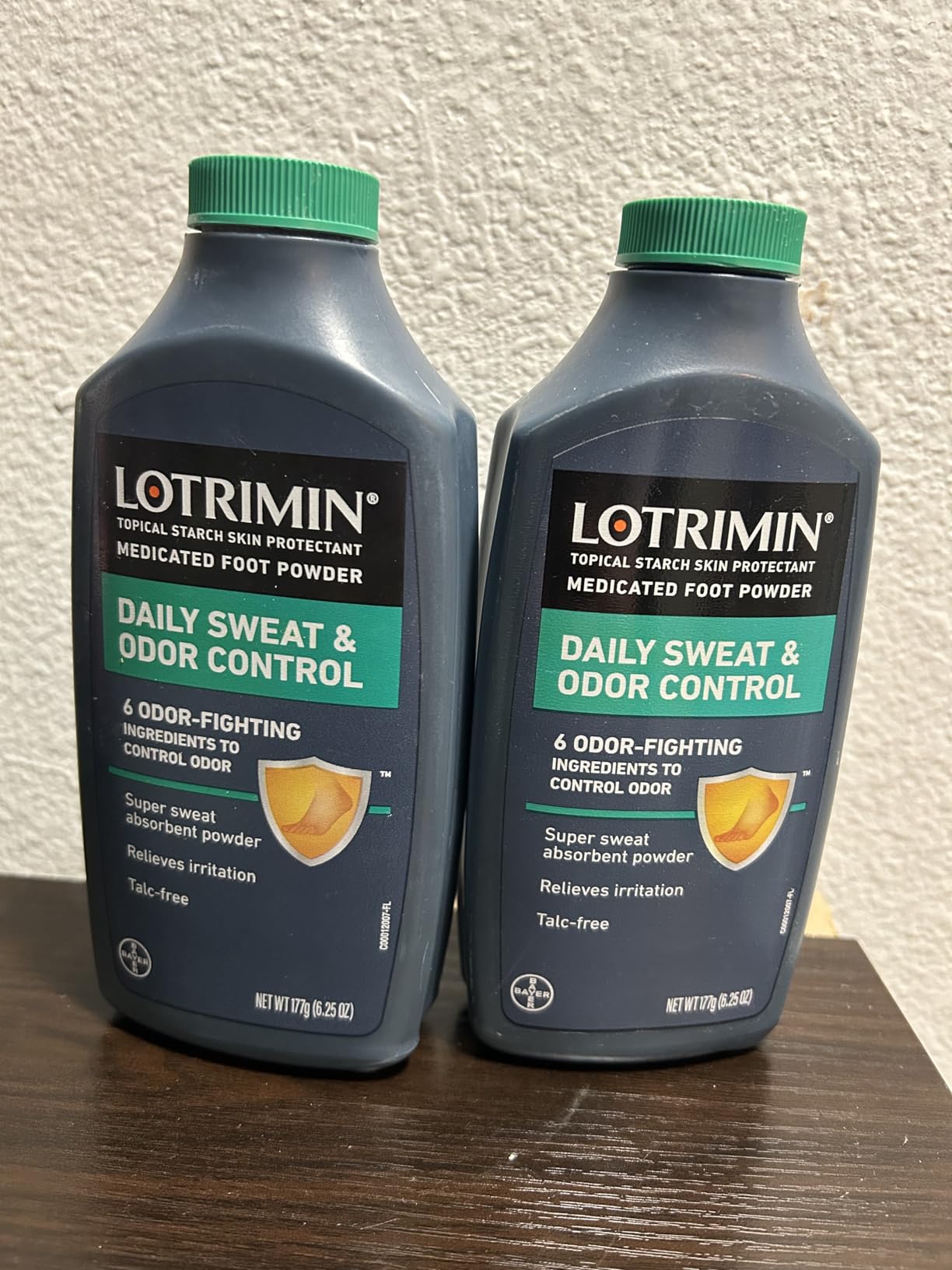 Lotrimin Daily Sweat & Odor Control Medicated Foot Powder - Antifungal Formula, 6.25 Ounce customer photo 1