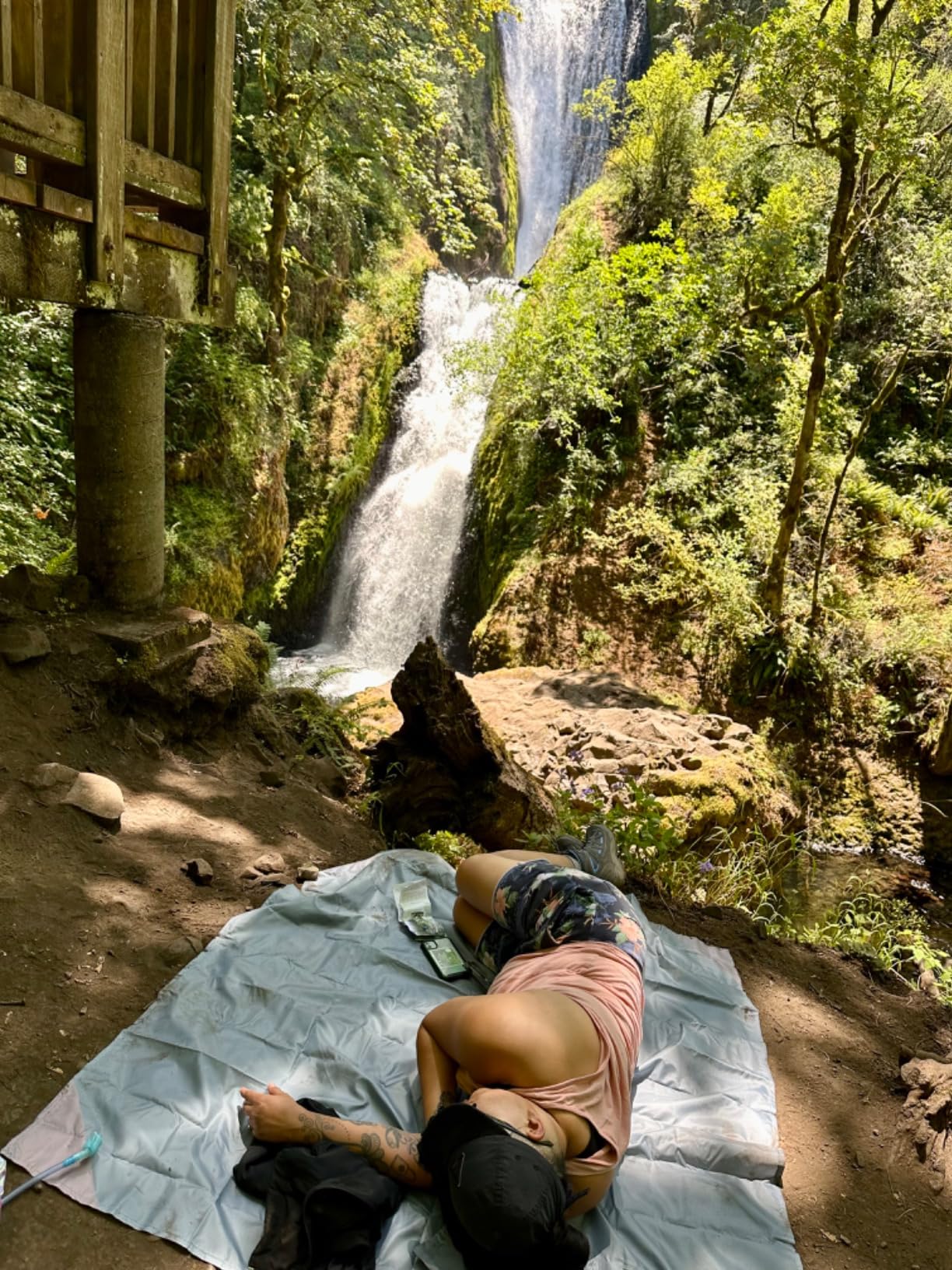 Pocket Picnic Blanket, Compact Lightweight Tarp for Camping | Foldable, Easy to Carry, Water Resistant Sandproof Washable Quick Dry Mat for Beach, Festival, Travel, Outdoor Recreation customer photo 2