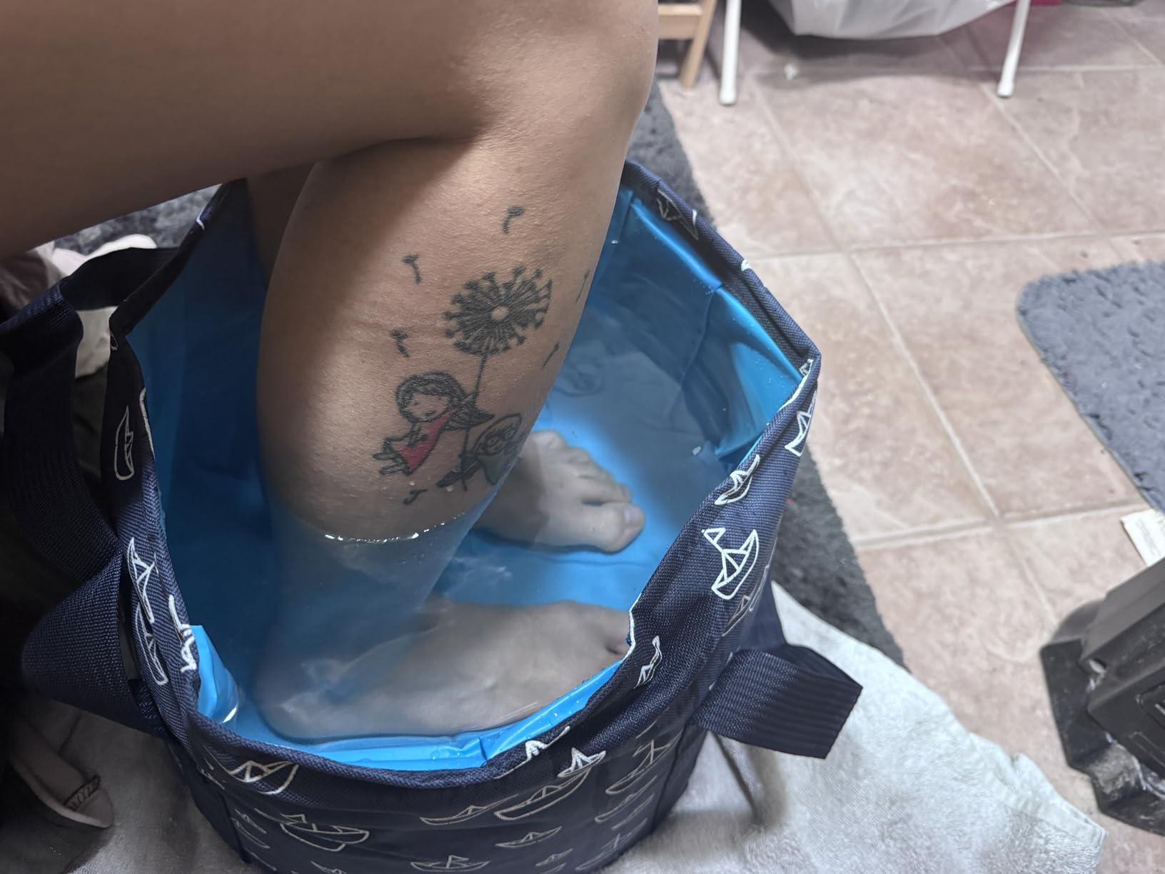 Collapsible Bucket for Soaking Feet, Portable Travel Foot Bath Tub, Foot Soaking Bath Basin Portable, Foot Spa Soaking Feet Home Pedicure Basin Outdoor Camping customer photo 2