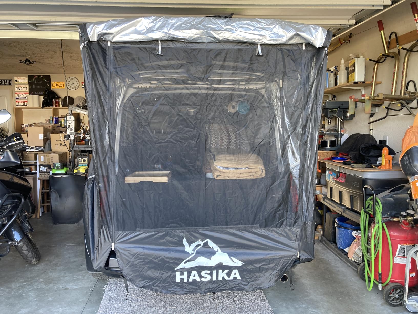 HASIKA SUV Tailgate Tent, 2-Person Car Camping Awning | 3000mm Waterproof & UPF 50+. Fits most SUV and Hatchback. 2-Min Setup Road Trip Essentials for Couples and Pets Black customer photo 2
