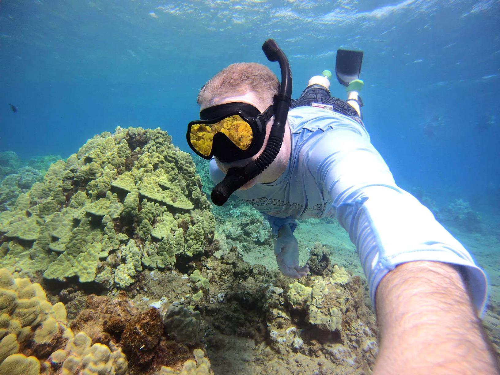 Kraken Aquatics Dry Snorkel with Purge Valve - Scuba Snorkel Gear - Silicone mouthpiece, quick-release clip. For scuba diving, snorkeling, freediving, spearfishing & swimming. customer photo 1